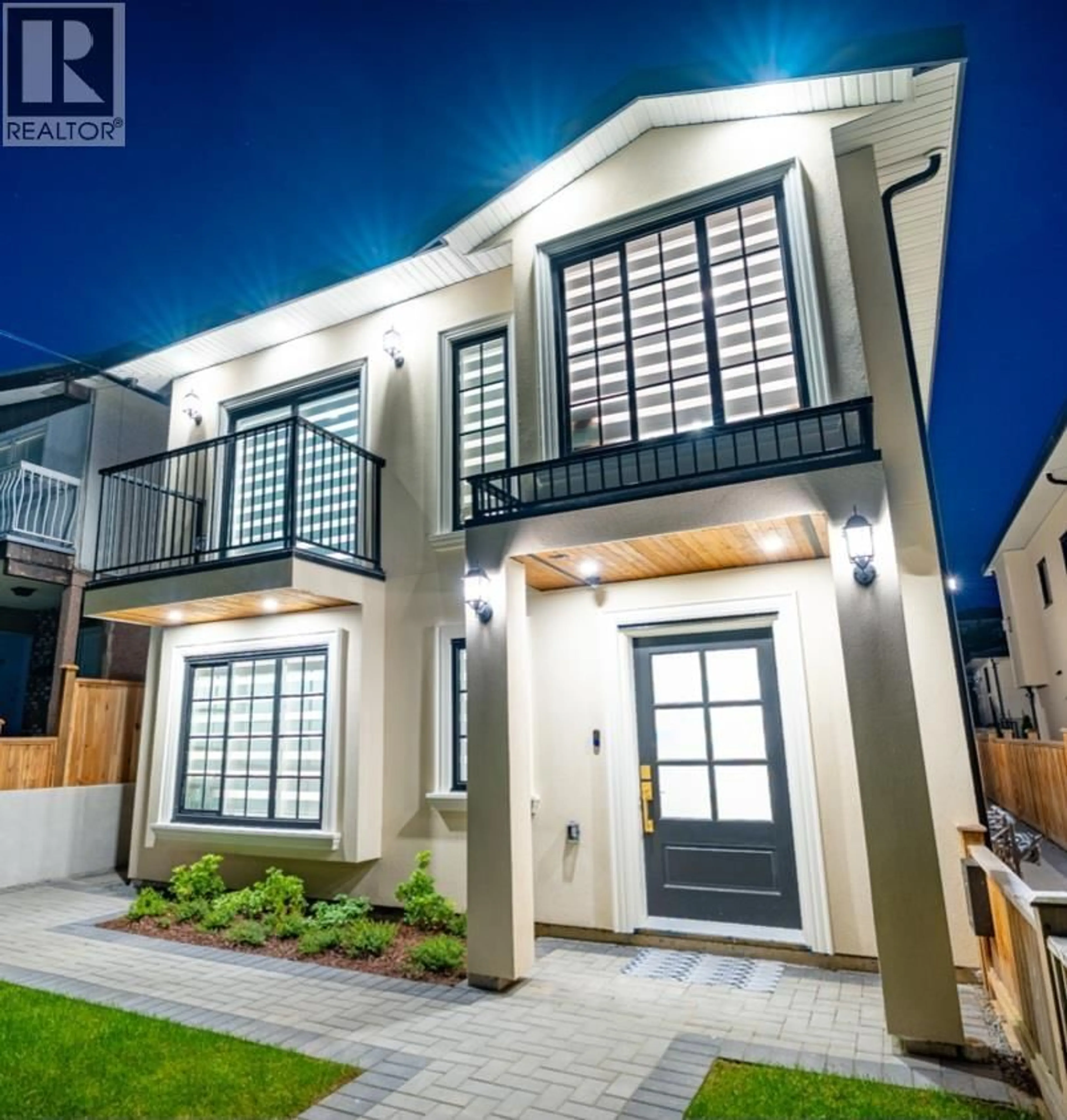 Home with vinyl exterior material, street for 5138 DOMINION STREET, Burnaby British Columbia V5G1C9