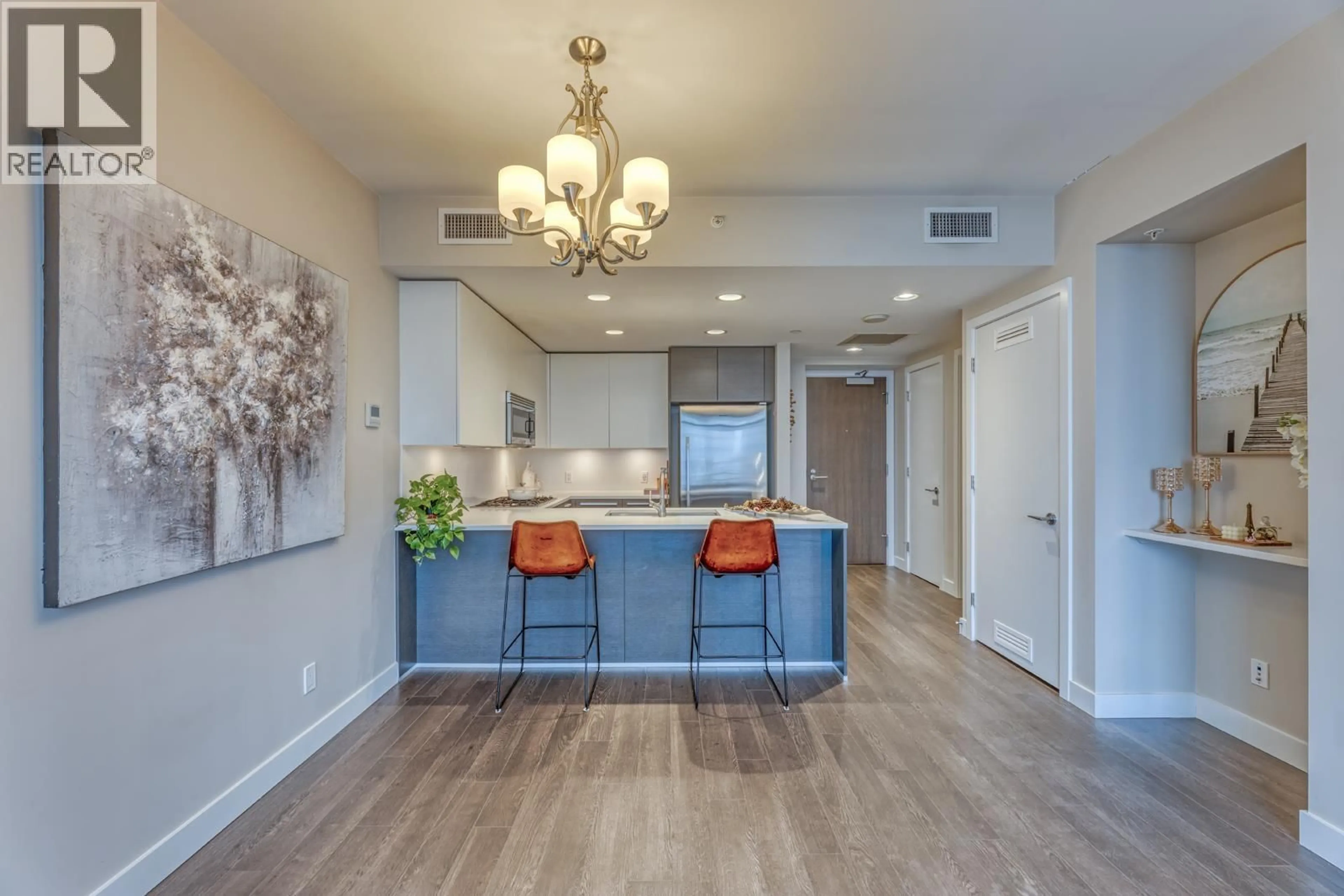 Open concept kitchen, unknown for 3505 - 2008 ROSSER AVENUE, Burnaby British Columbia V5C0H8