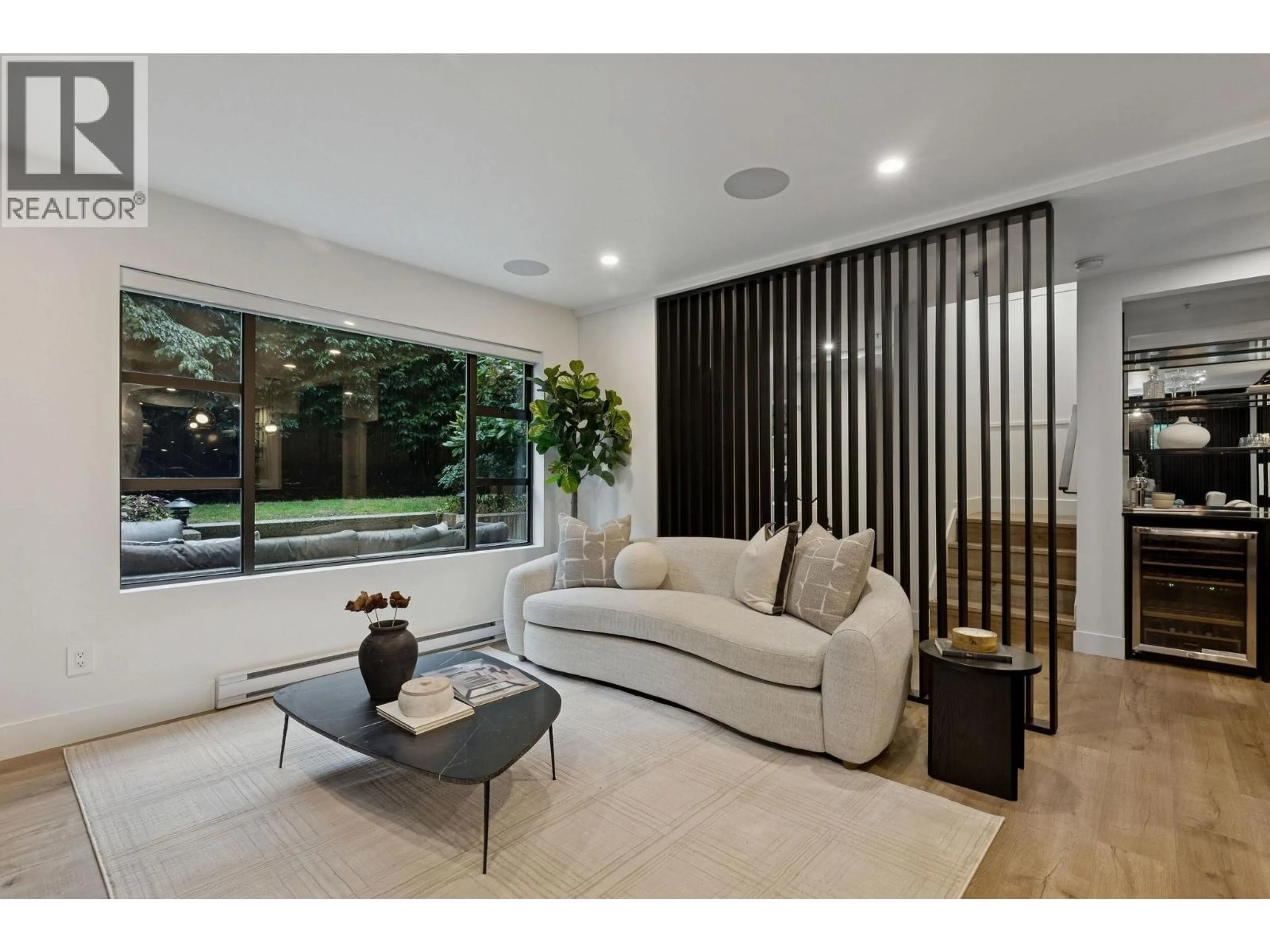 Living room with furniture, unknown for 104 - 2119 YEW STREET, Vancouver British Columbia V6K3G6