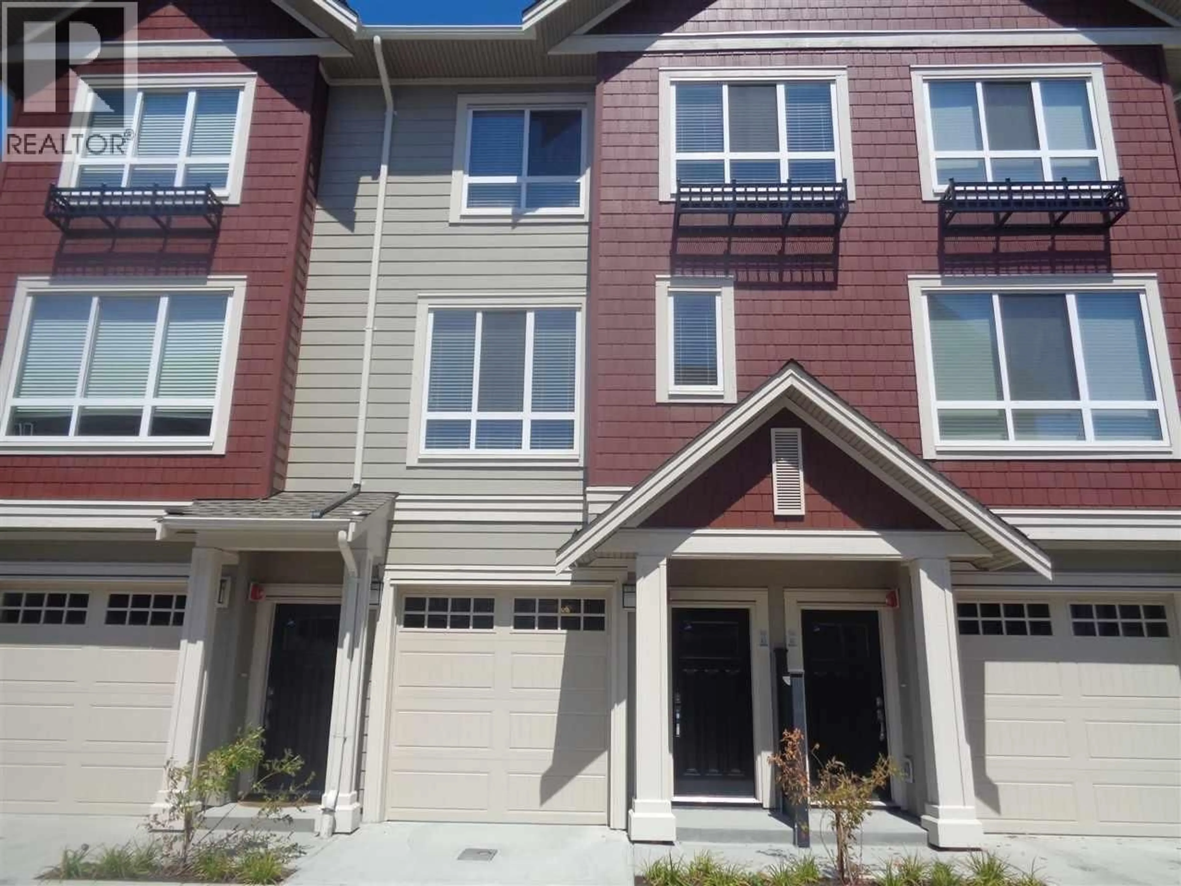 Home with vinyl exterior material, street for 517 - 4688 HAWK LANE, Tsawwassen British Columbia V4M0B7