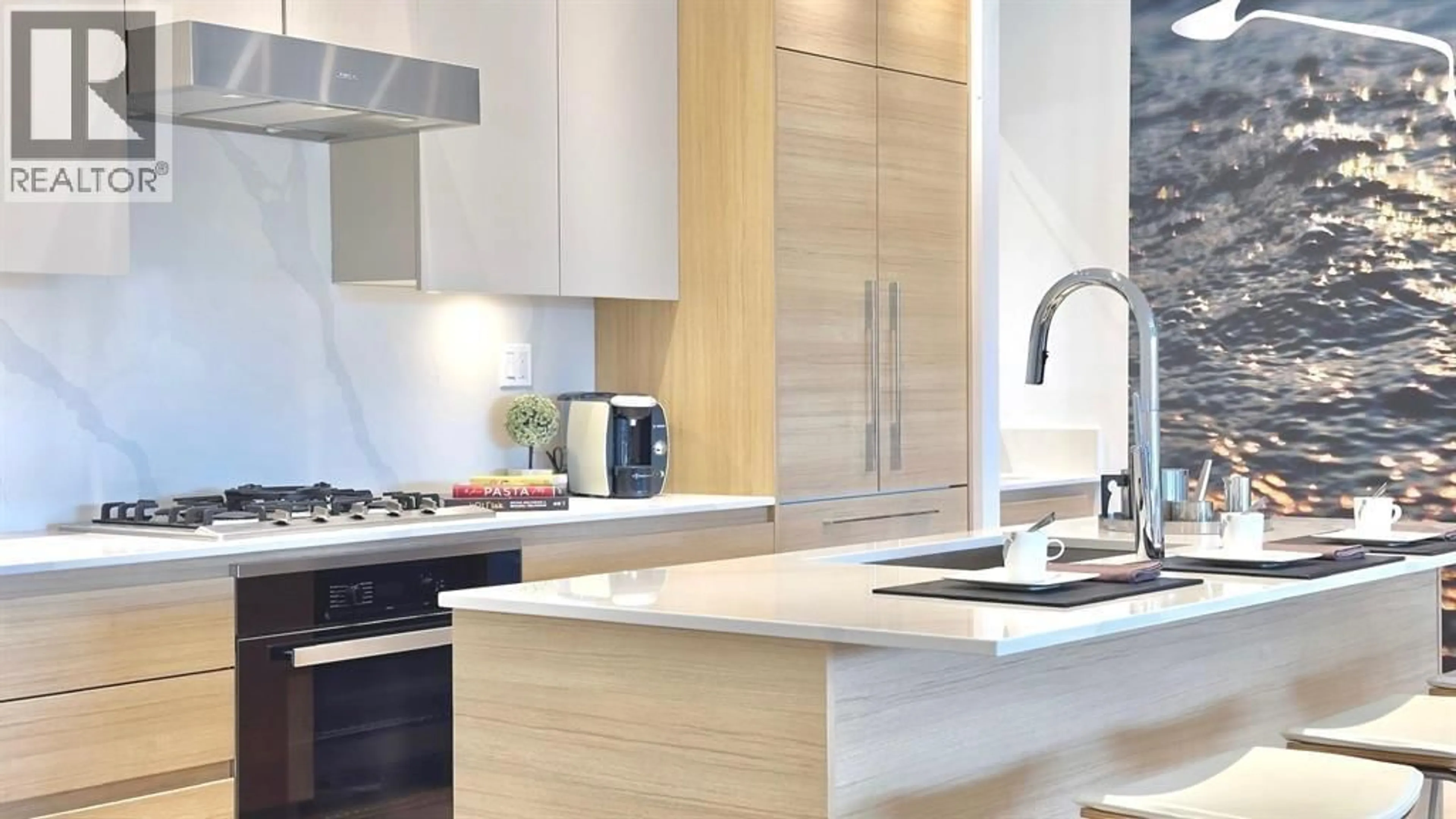 Contemporary kitchen, unknown for SL35 - 10333 RIVER DRIVE, Richmond British Columbia V6X0X4