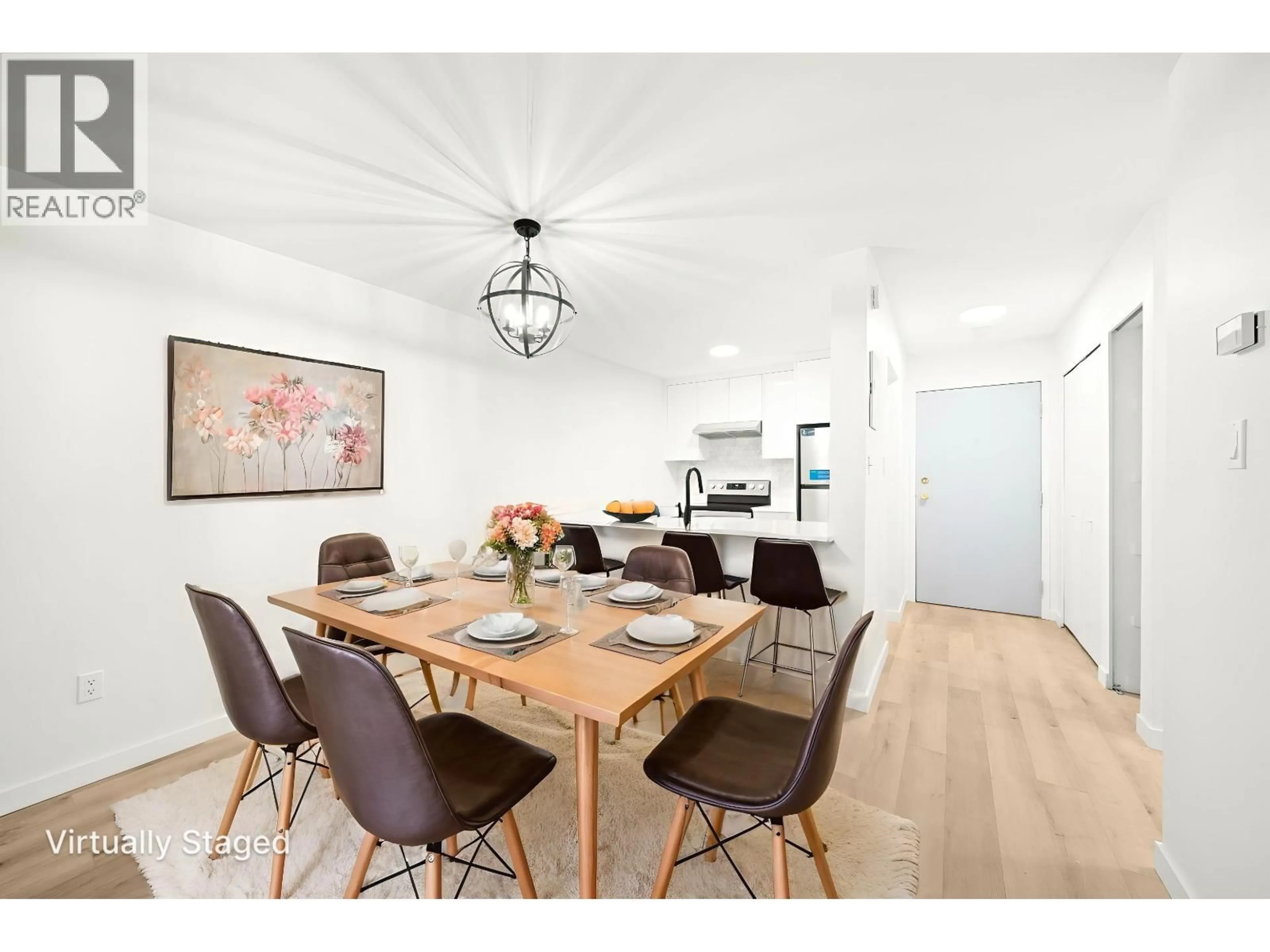 Dining room, wood/laminate floor for 207 - 360 2ND STREET, North Vancouver British Columbia V7L4N6