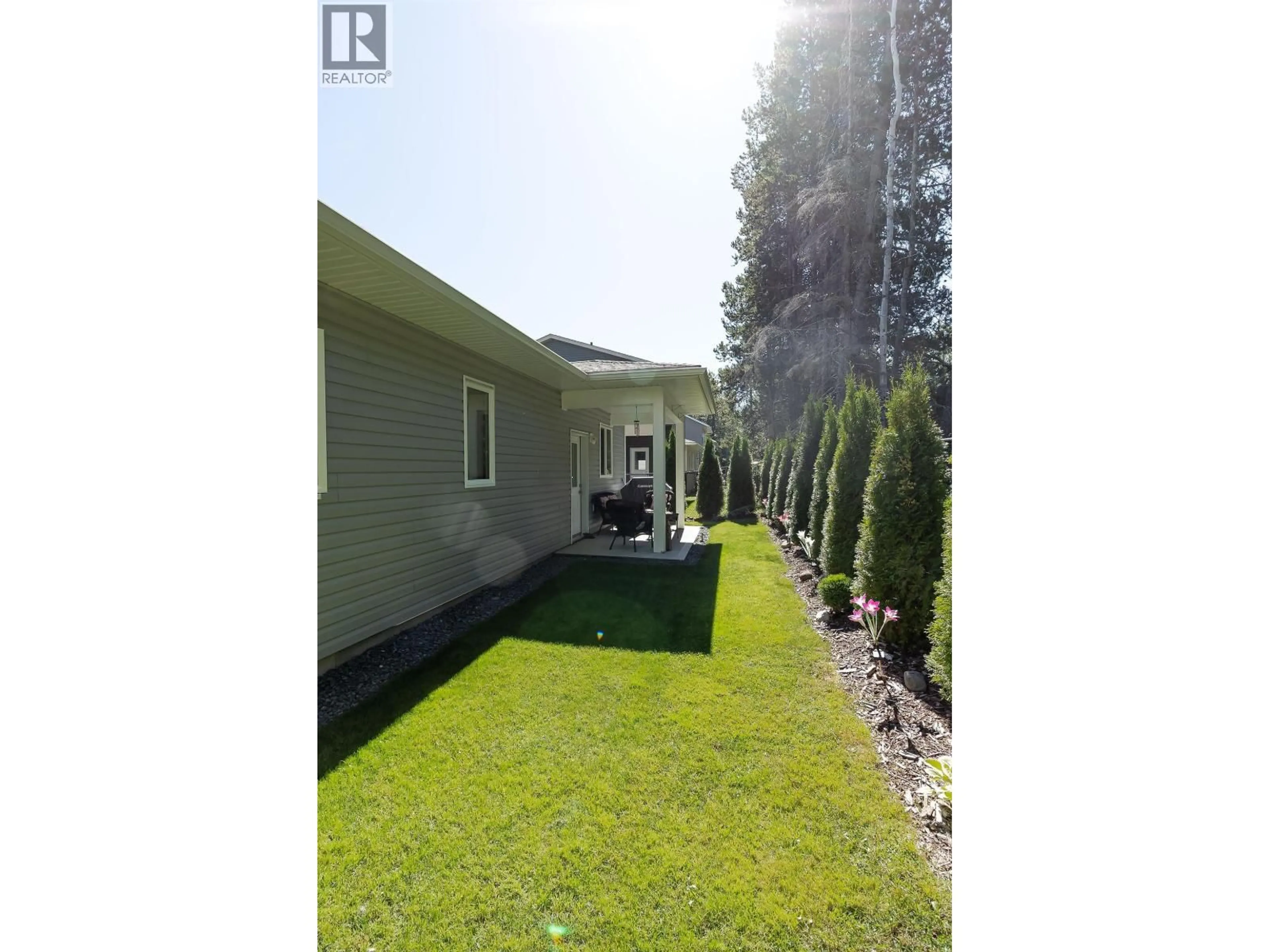A pic from outside/outdoor area/front of a property/back of a property/a pic from drone, unknown for 10 - 4921 HALLIWELL AVENUE, Terrace British Columbia V8G2J7
