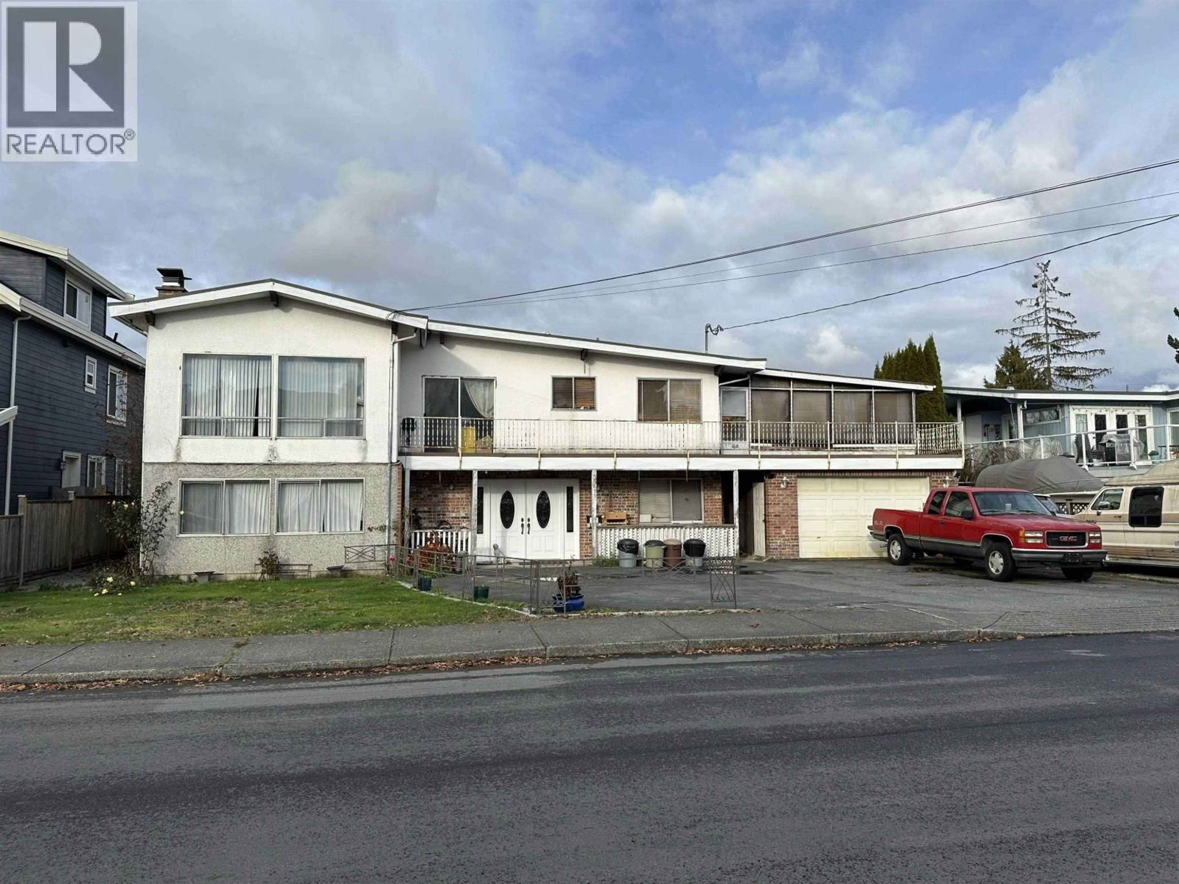 Unknown for 5611 52 AVENUE, Delta British Columbia V4K2C7