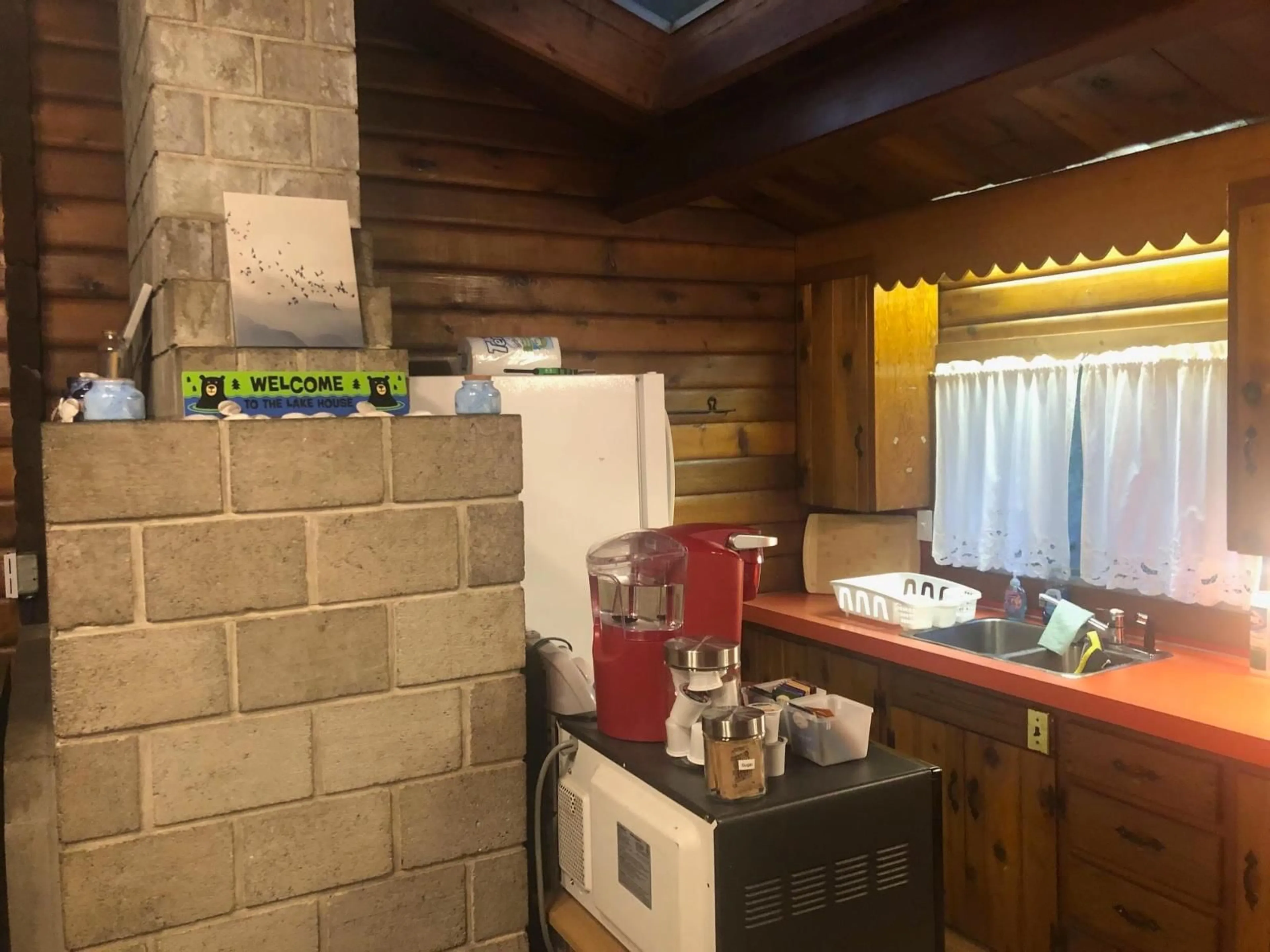 Standard kitchen, unknown for 66615 STEPHENS ROAD, Hope British Columbia V0X1L1