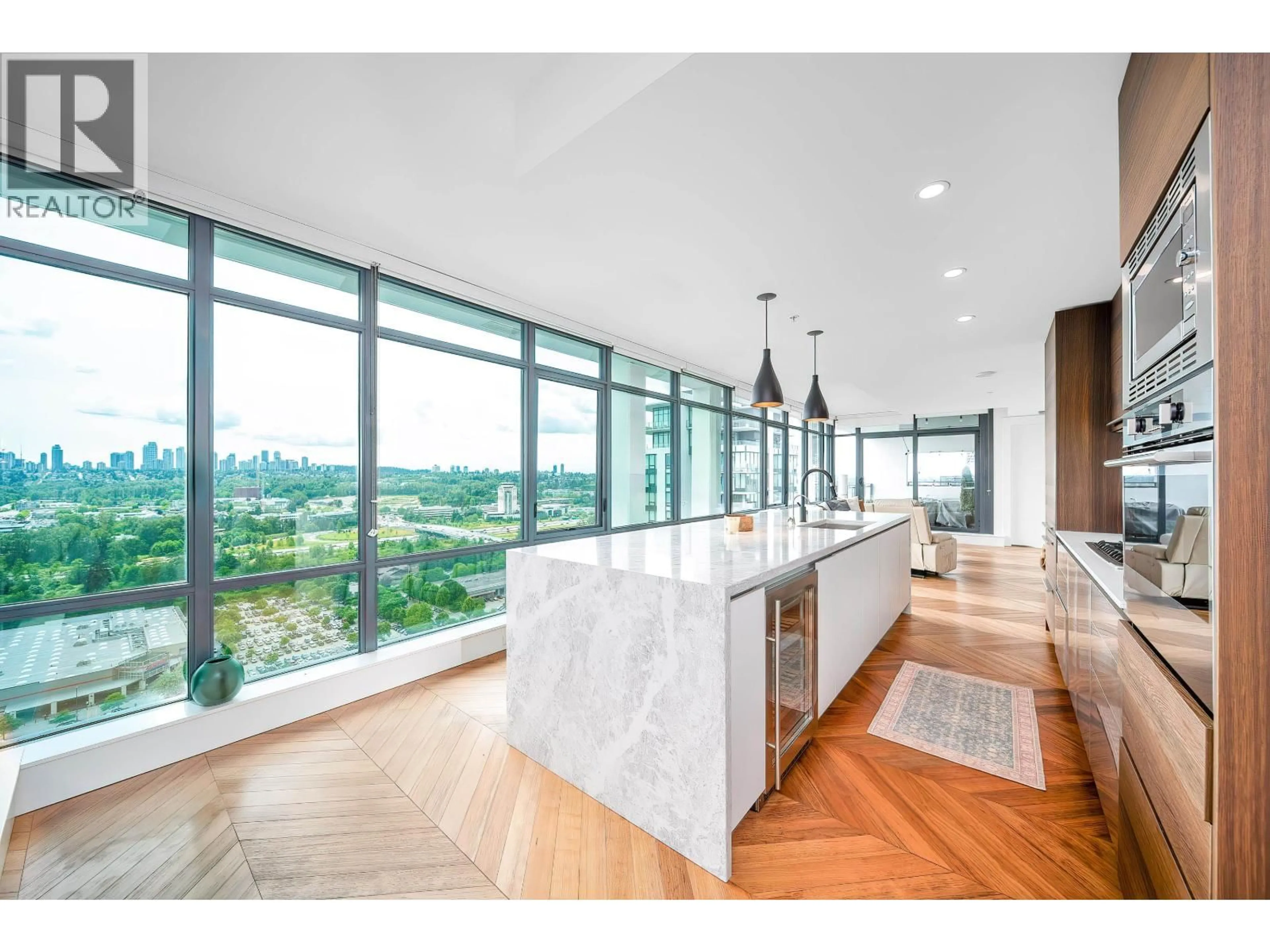 Open concept kitchen, ceramic/tile floor for 2802 - 2378 ALPHA AVENUE, Burnaby British Columbia V5C0K2