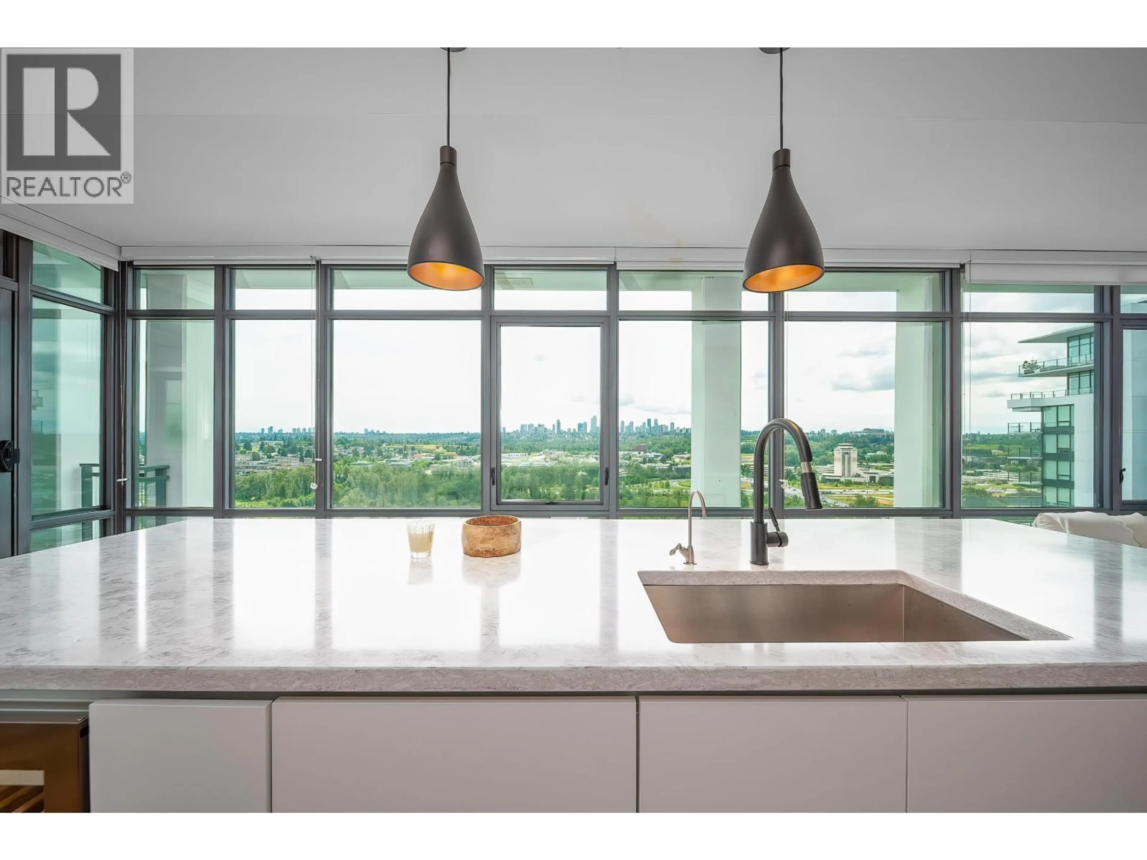 Contemporary kitchen, cement floor for 2802 - 2378 ALPHA AVENUE, Burnaby British Columbia V5C0K2