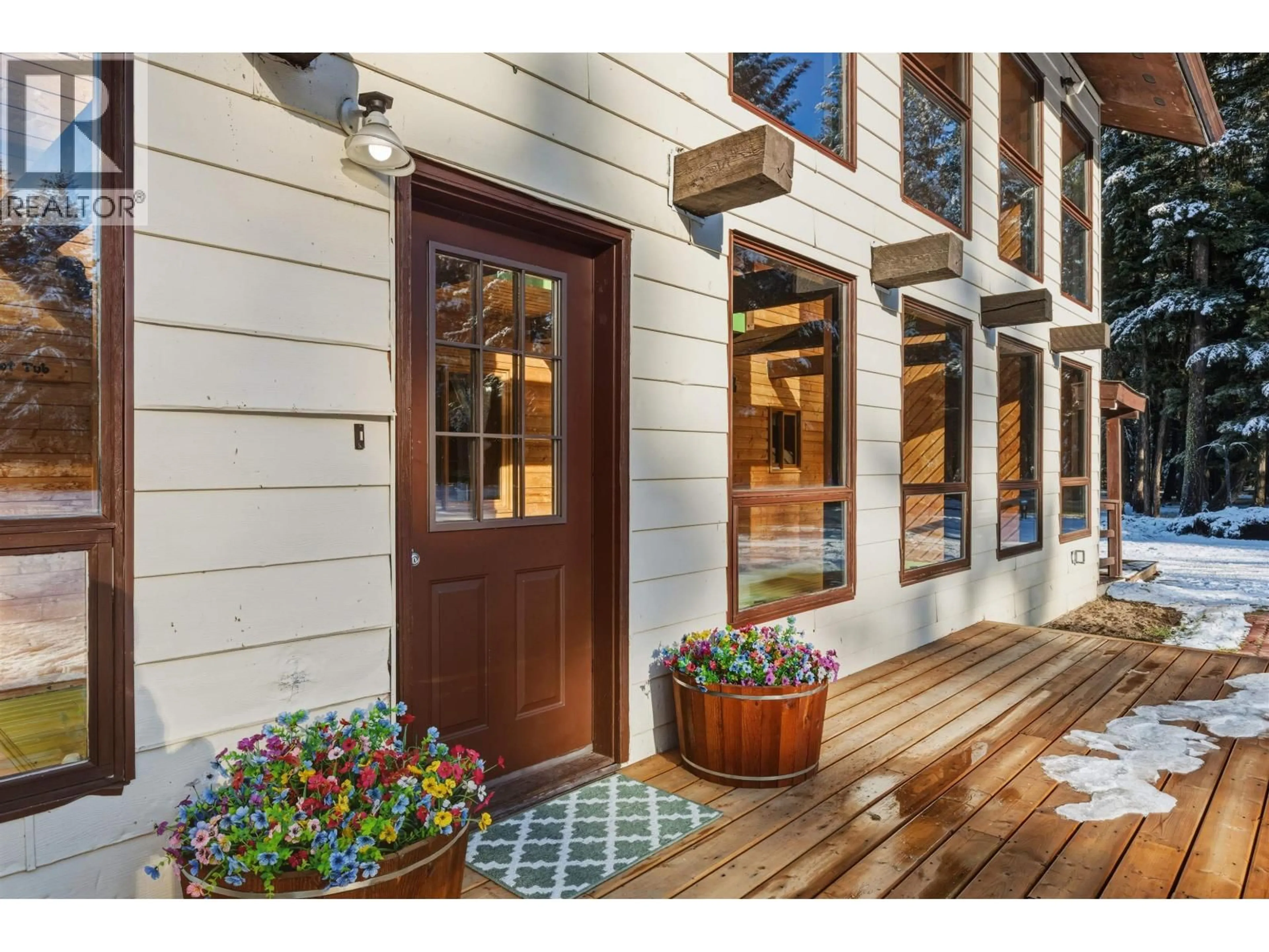 Indoor entryway for 3339 CRANE ROAD, Williams Lake British Columbia V2G4X4