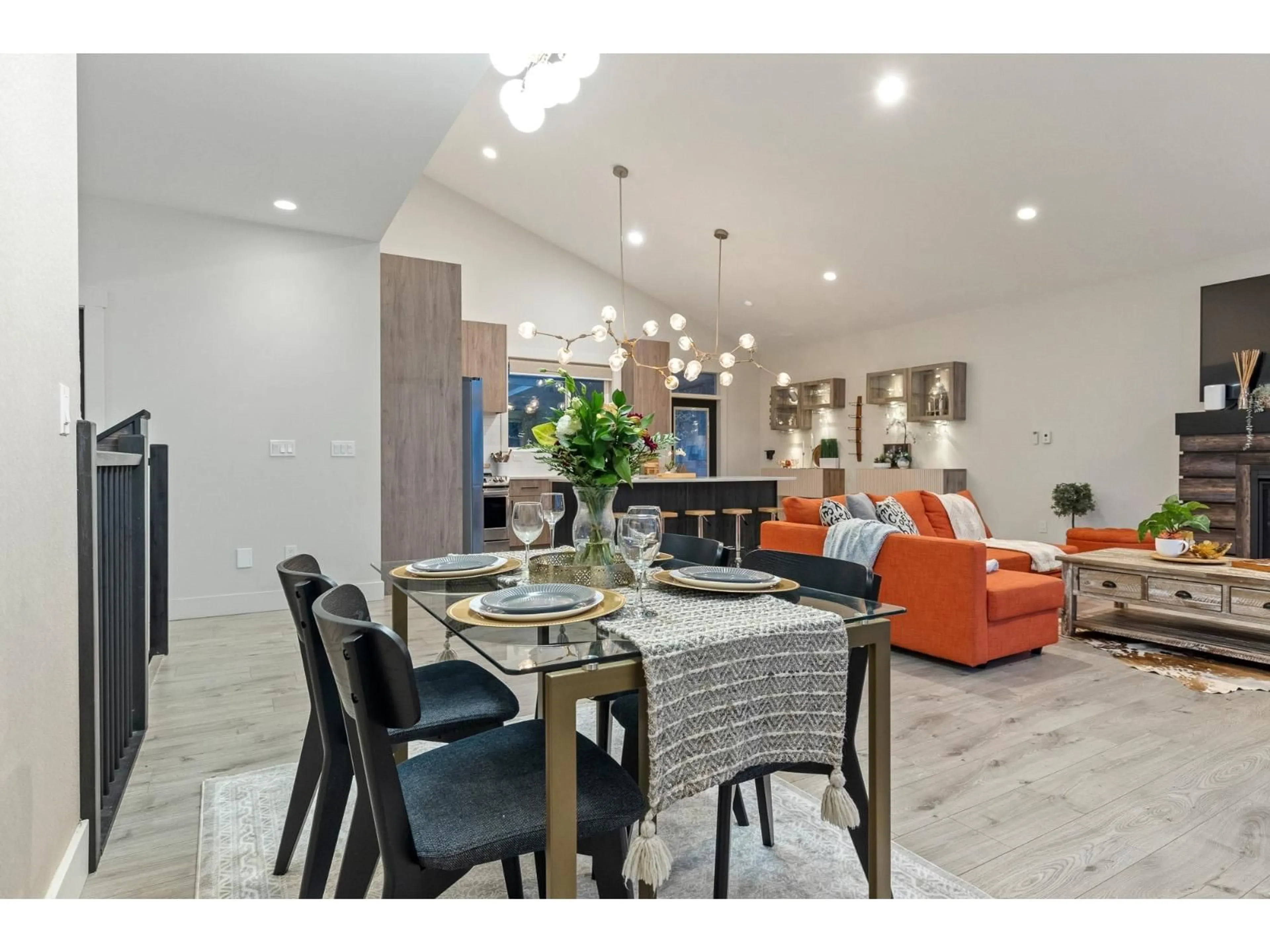 Open concept kitchen, ceramic/tile floor for 46814 SYLVAN DRIVE, Chilliwack British Columbia V2R4E9