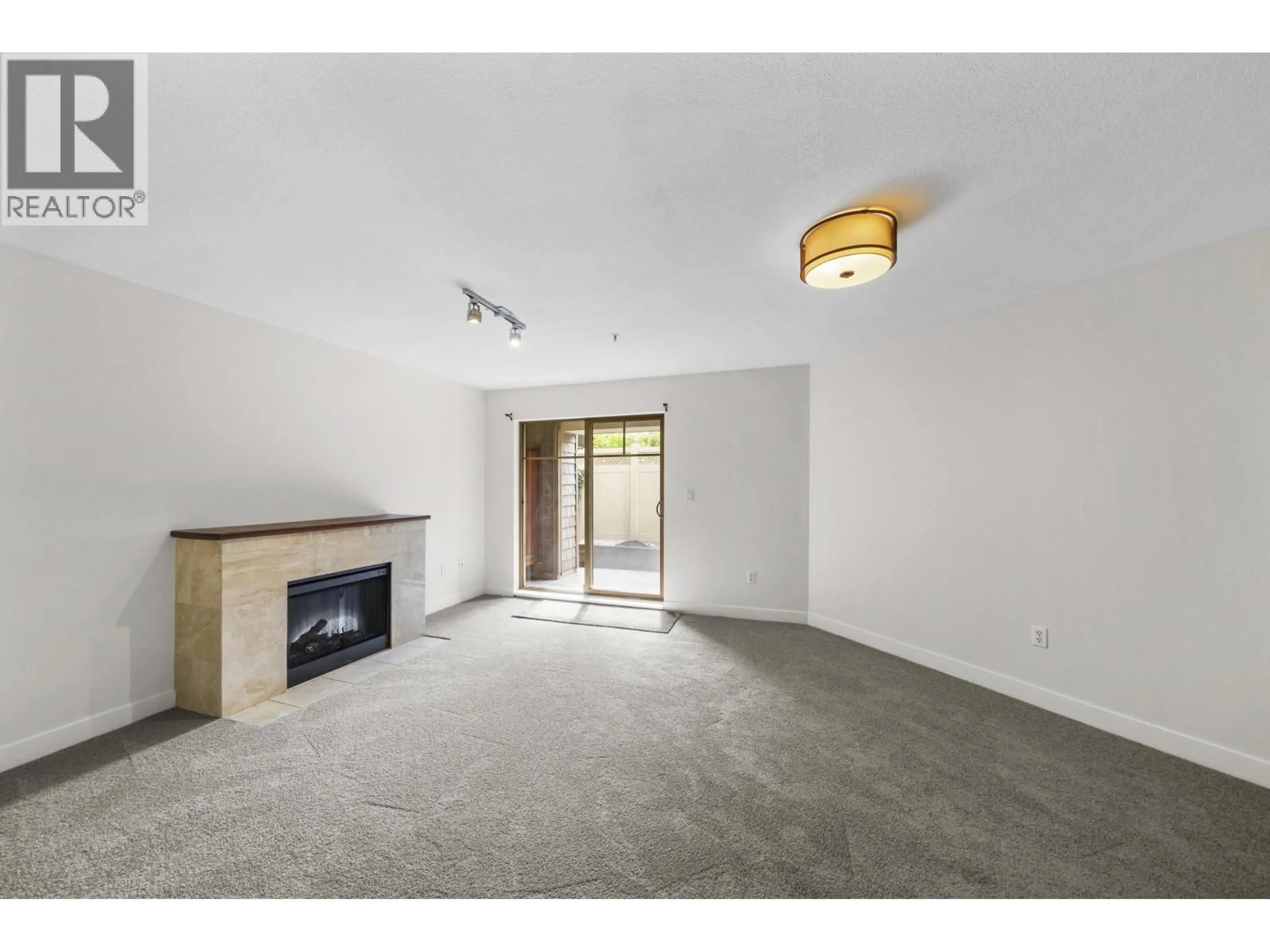 A pic of a room for 111 - 12248 224 STREET, Maple Ridge British Columbia V2X8W6