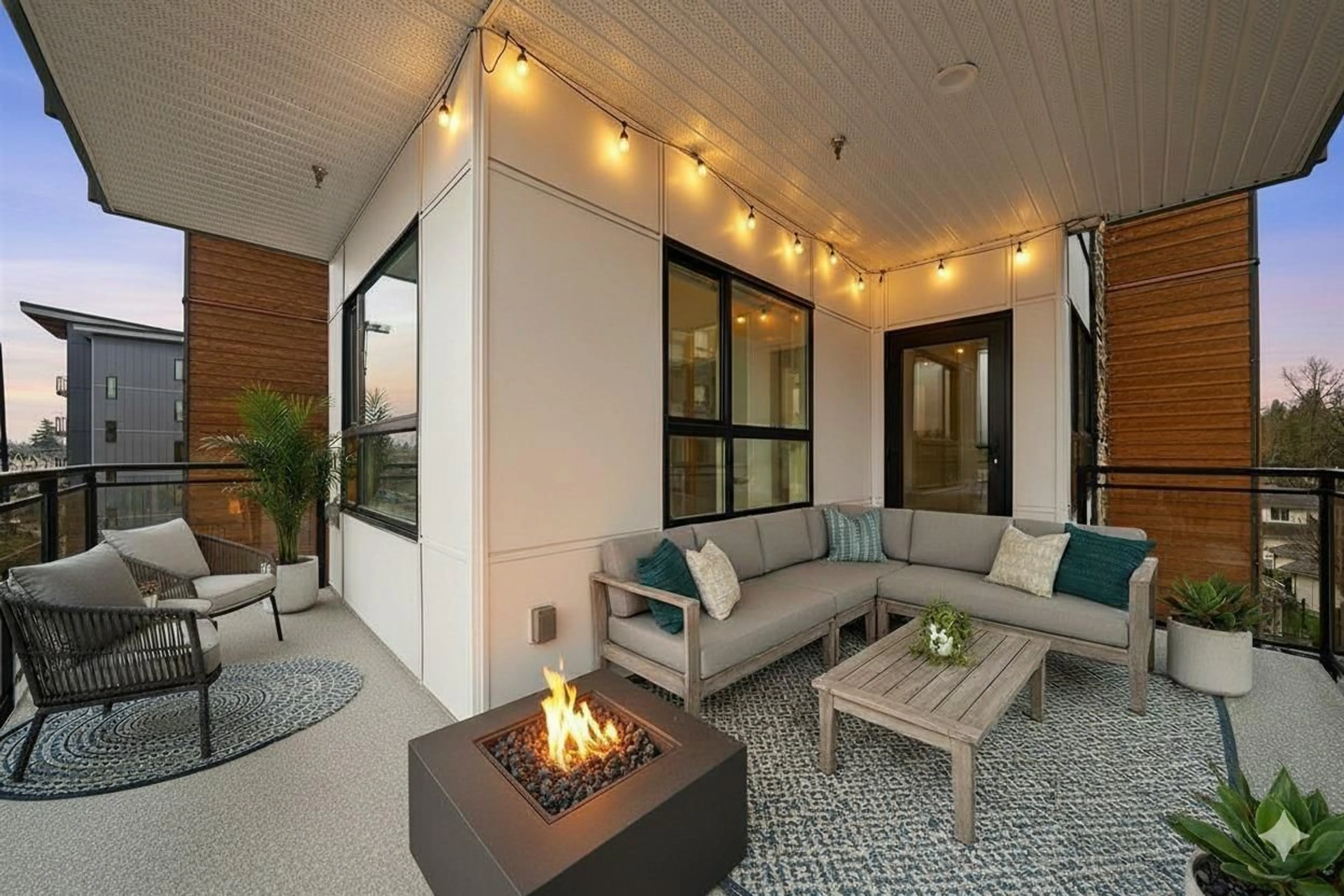 Patio, street for 406 - 6960 NICHOLSON, Delta British Columbia V4E0A9