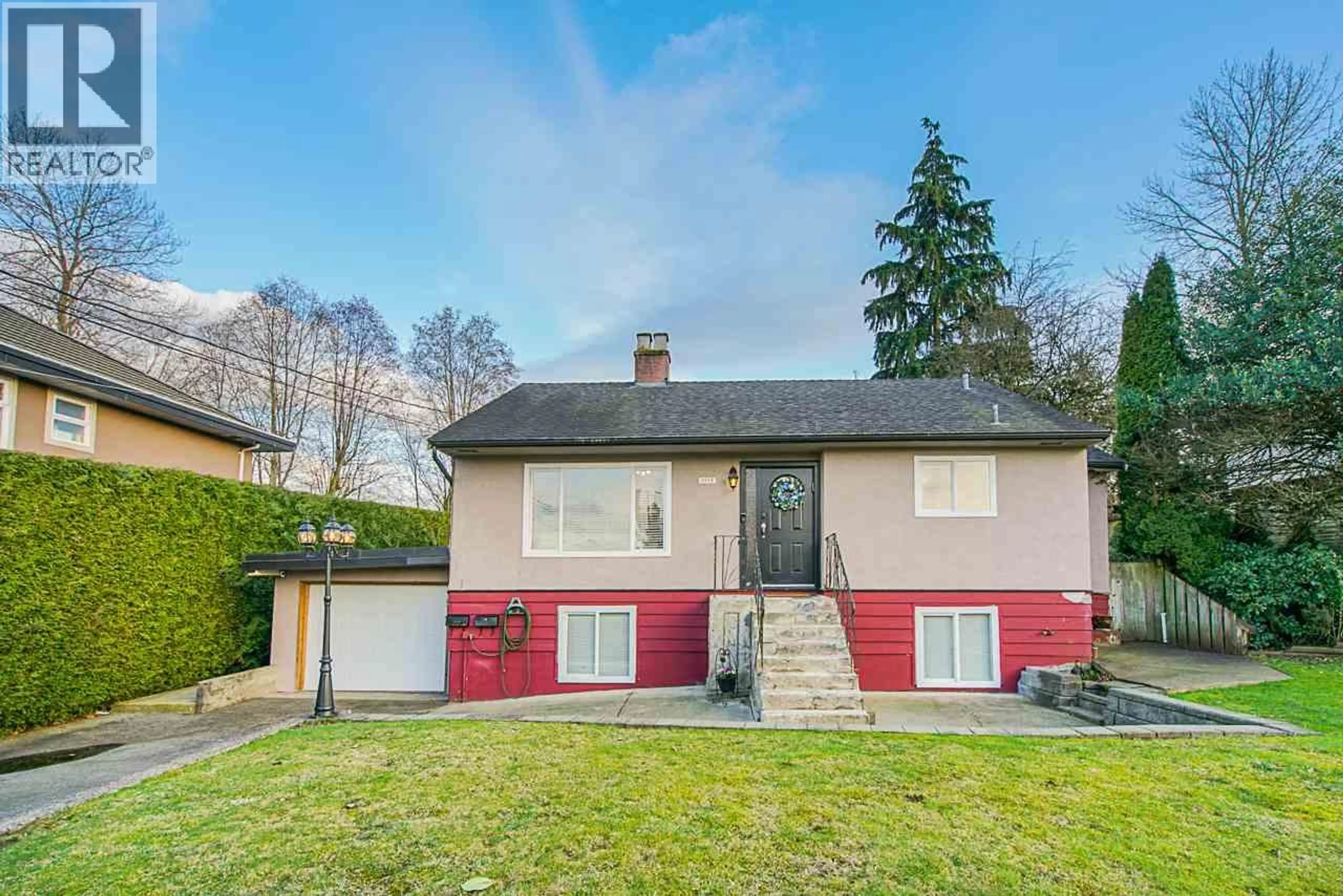 Home with vinyl exterior material, street for 7774 BERKLEY STREET, Burnaby British Columbia V5E2J7