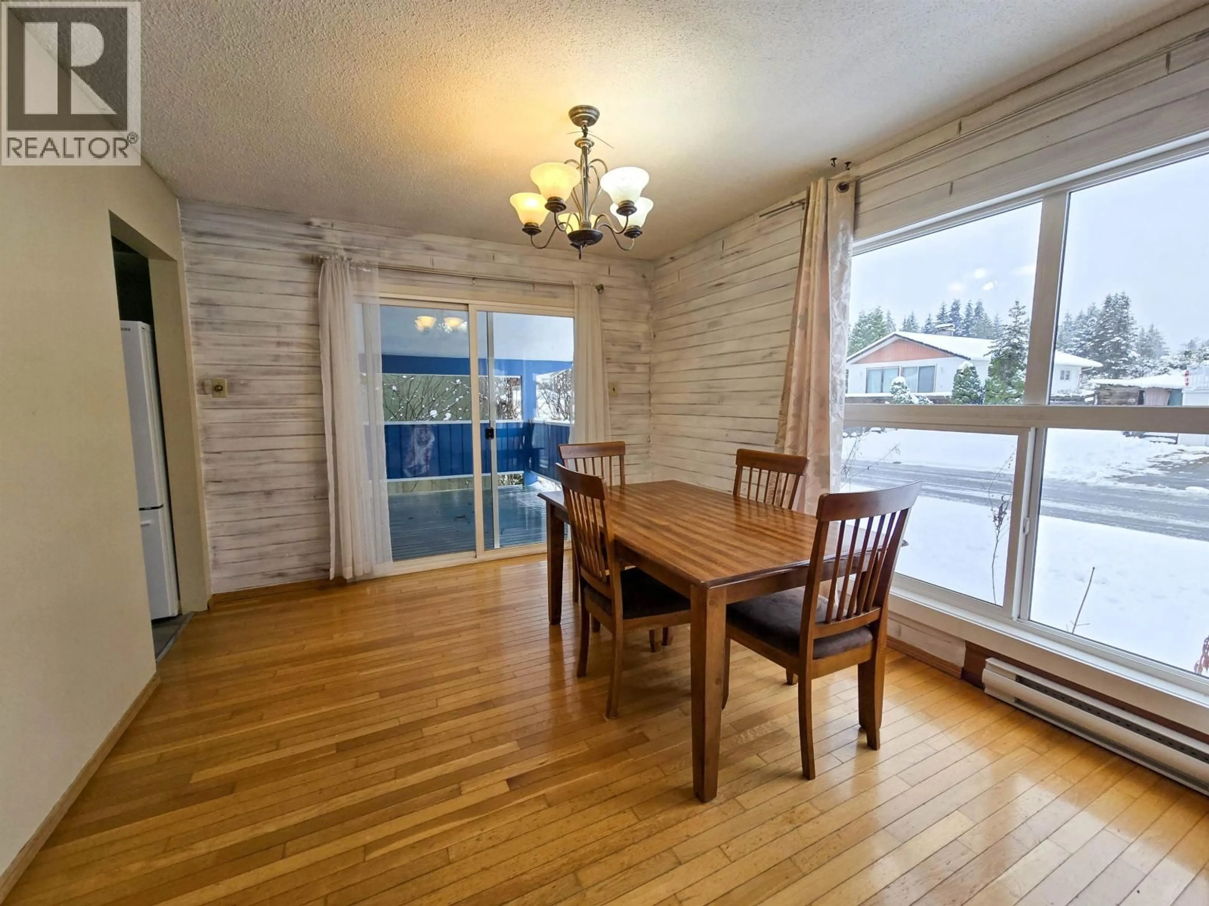 Dining room, wood/laminate floor for 75 DUNN STREET, Kitimat British Columbia V8C1C6