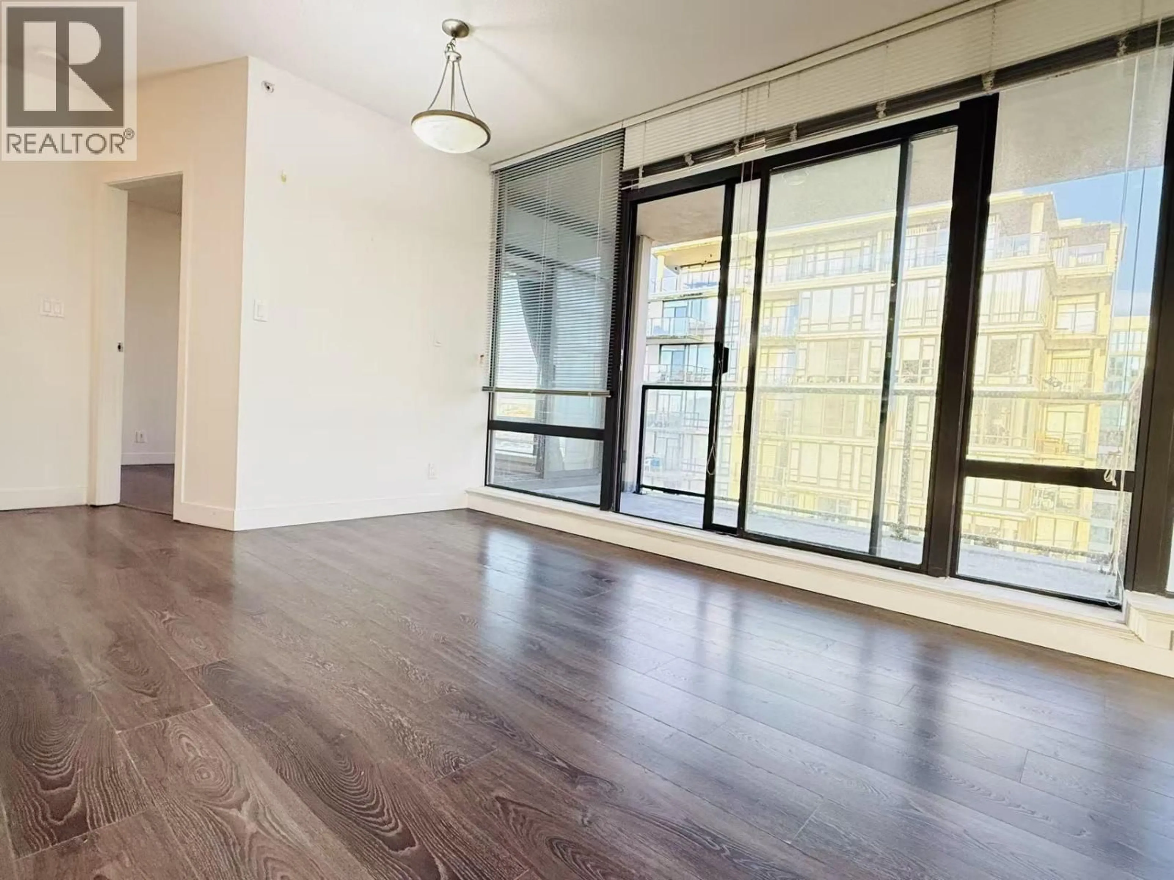 A pic of a room for 1501 - 7360 ELMBRIDGE WAY, Richmond British Columbia V6X0A5