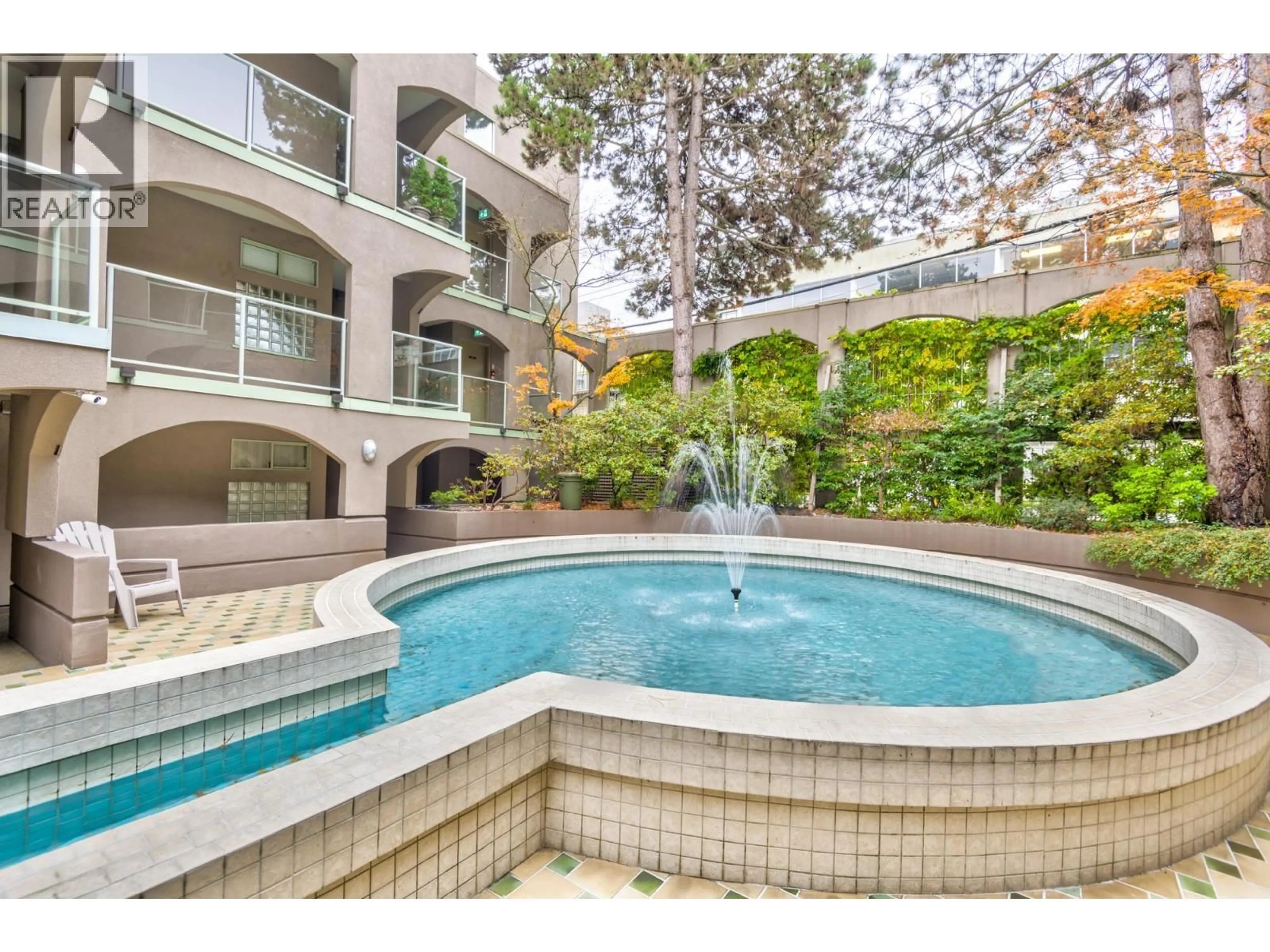 Pool for 204 - 1082 8TH AVENUE, Vancouver British Columbia V6H1C4