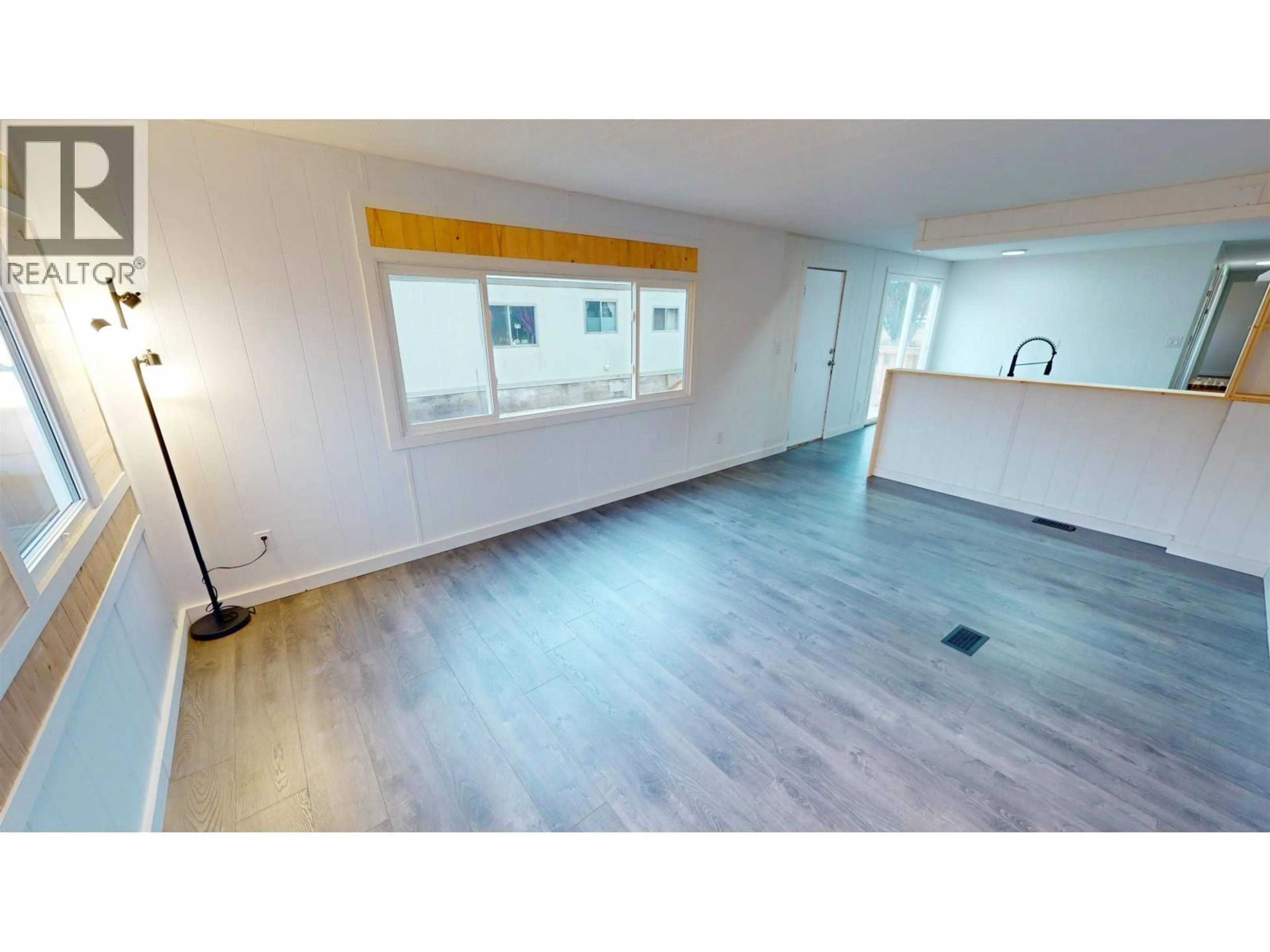 A pic of a room for 3 - 950 ANDERSON DRIVE, Quesnel British Columbia V2J1G5