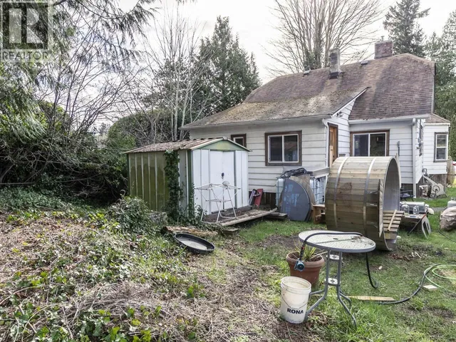 4404 SUNSHINE COAST HIGHWAY, Sechelt 5