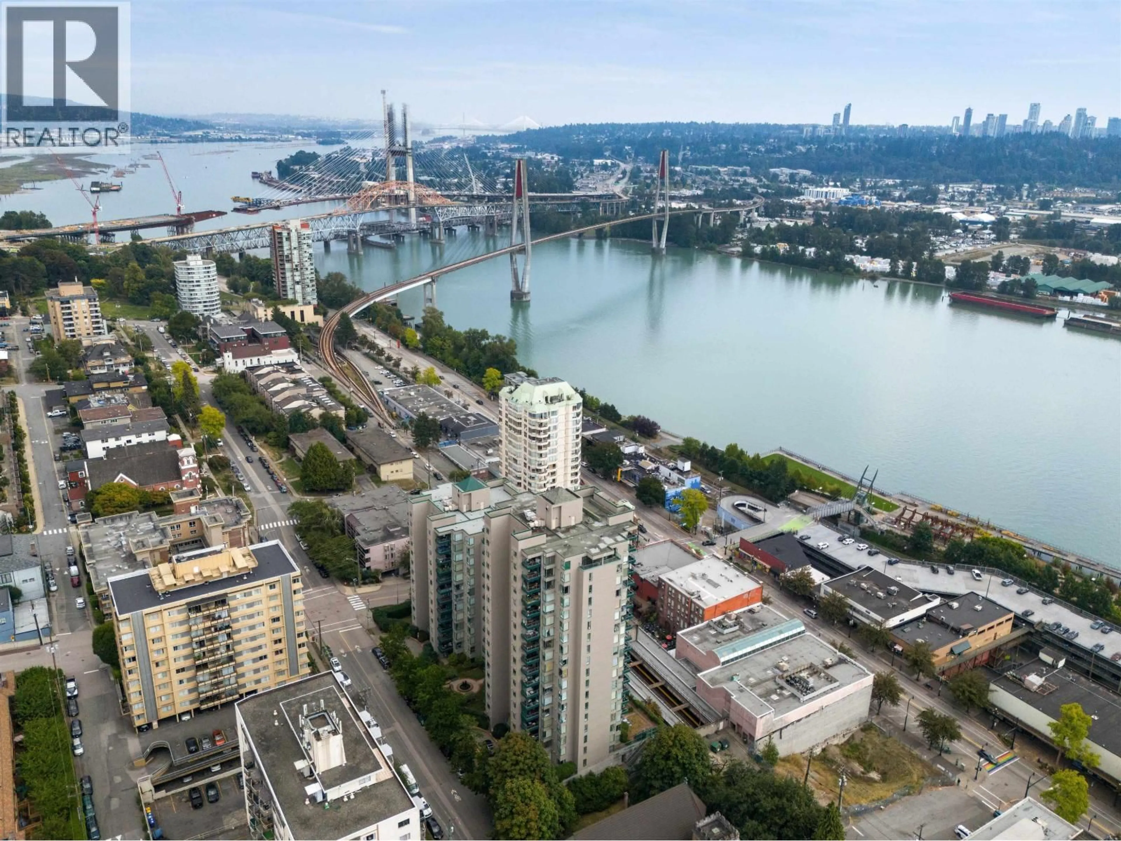 A pic from outside/outdoor area/front of a property/back of a property/a pic from drone, city buildings view from balcony for 1602 - 420 CARNARVON STREET, New Westminster British Columbia V3L5P1