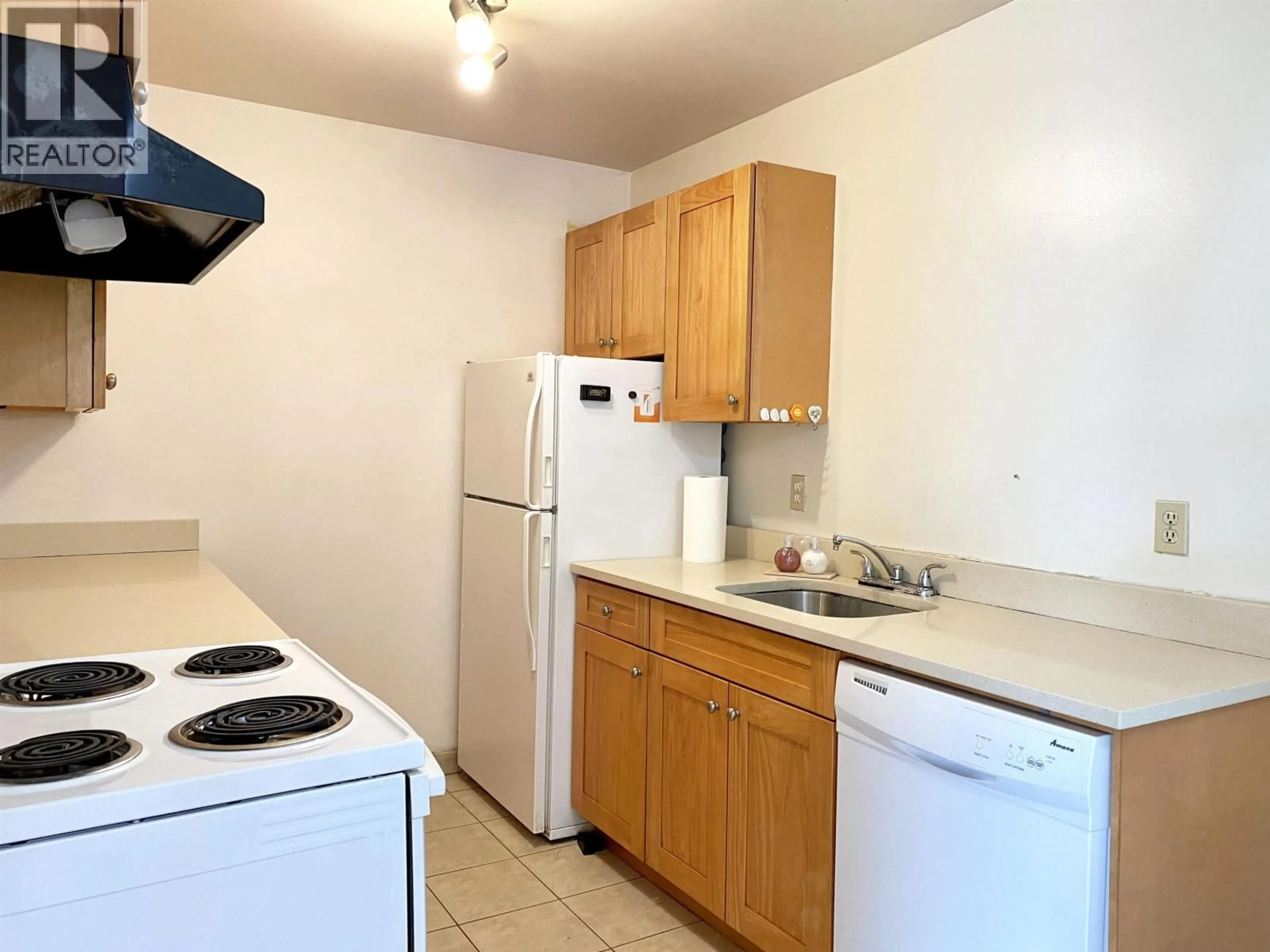 Standard kitchen, unknown for 205 - 7240 LINDSAY ROAD, Richmond British Columbia V7C3M6