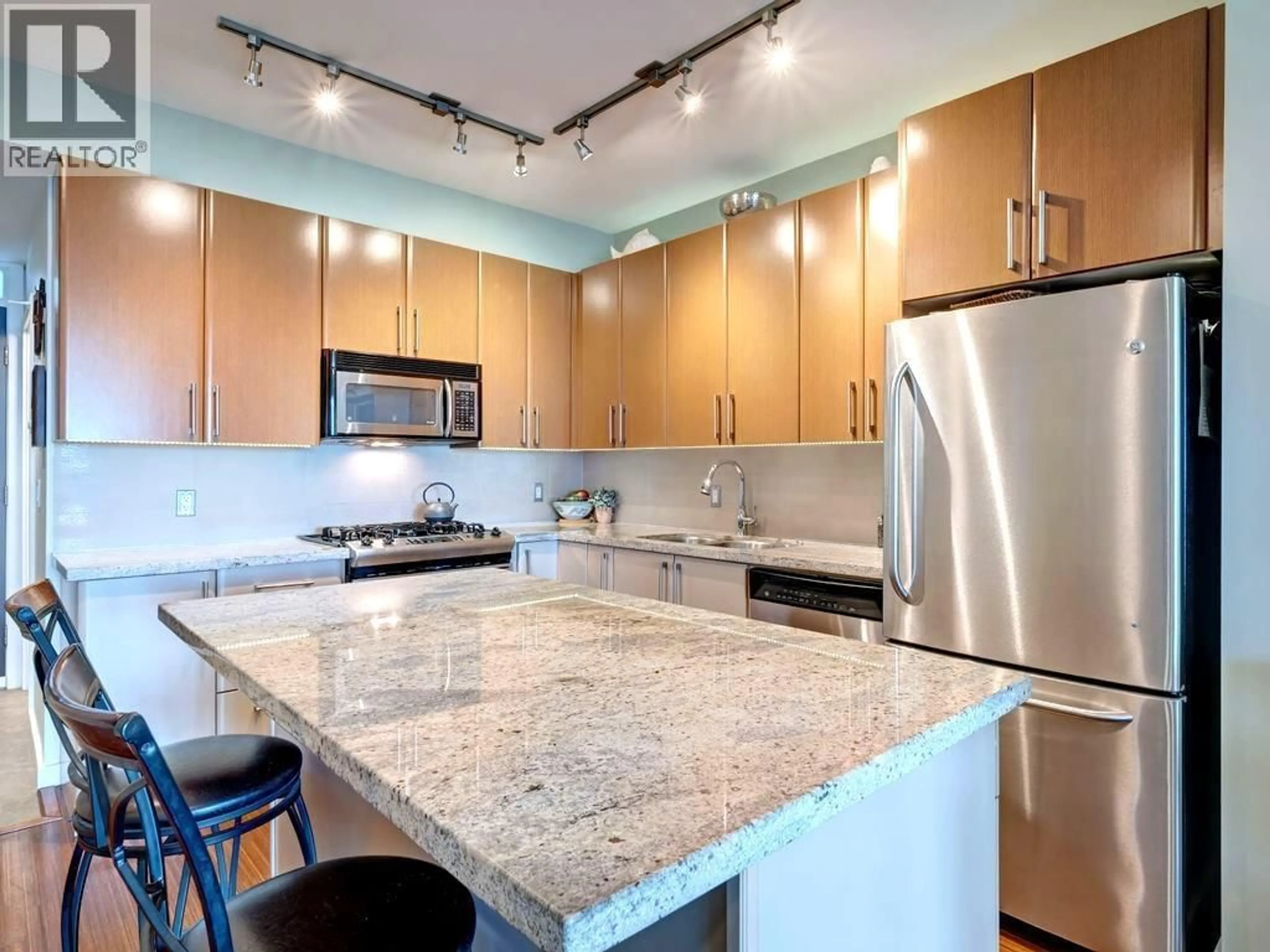 Unknown for 105 - 5160 DAVIS BAY ROAD, Sechelt British Columbia V7Z0H3