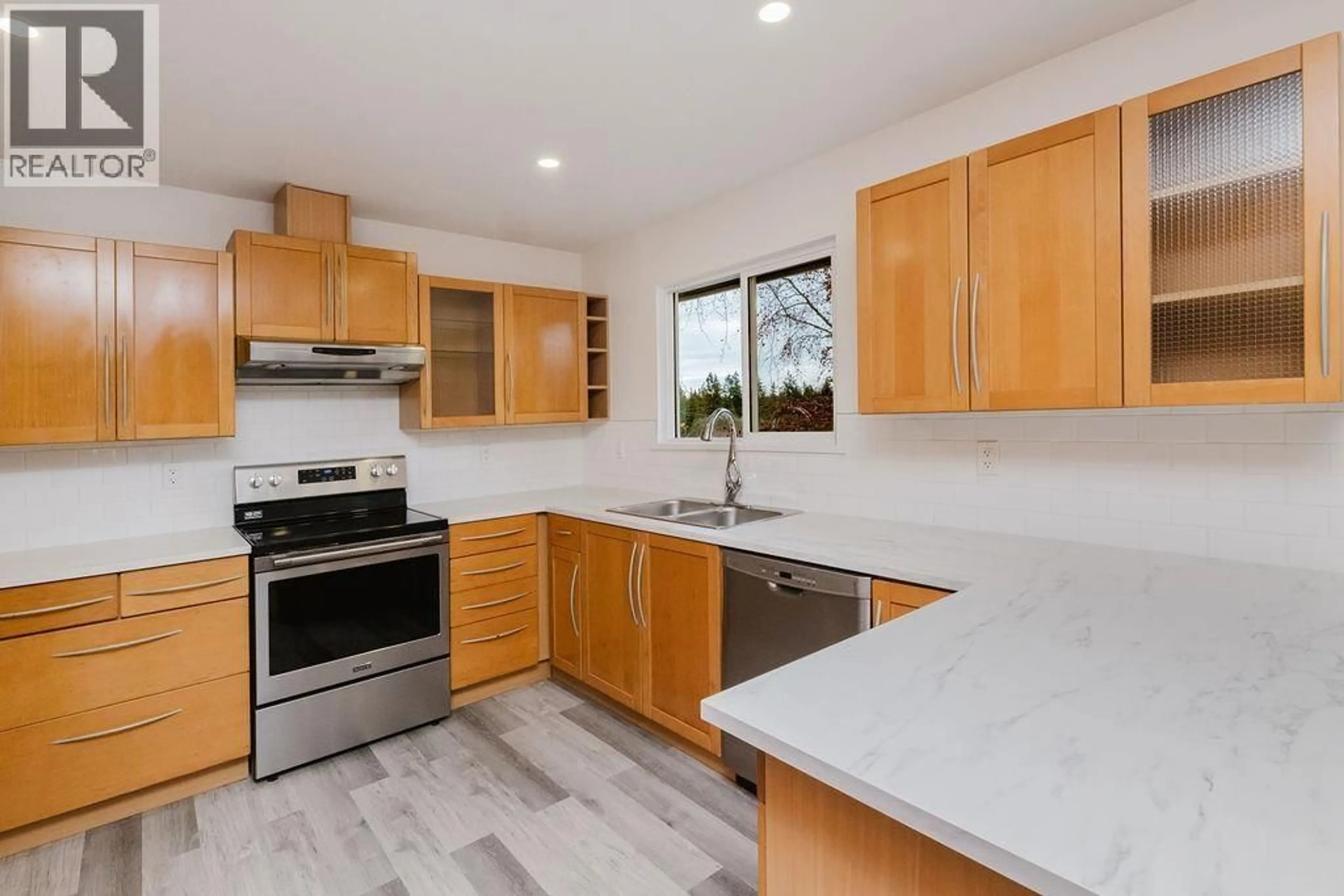 Open concept kitchen, unknown for 4357 CAMEO ROAD, Sechelt British Columbia V7Z0B1