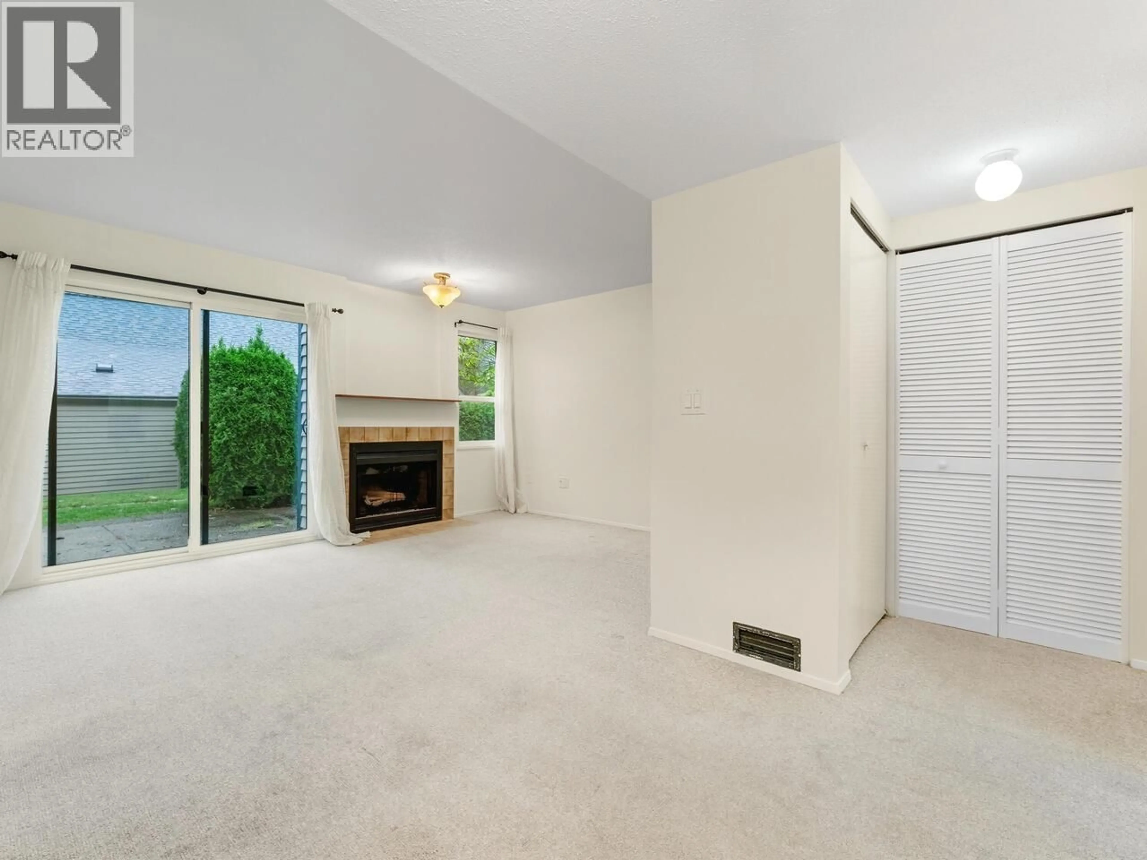 A pic of a room for 8574 FLOWERING PLACE, Burnaby British Columbia V5A4B4