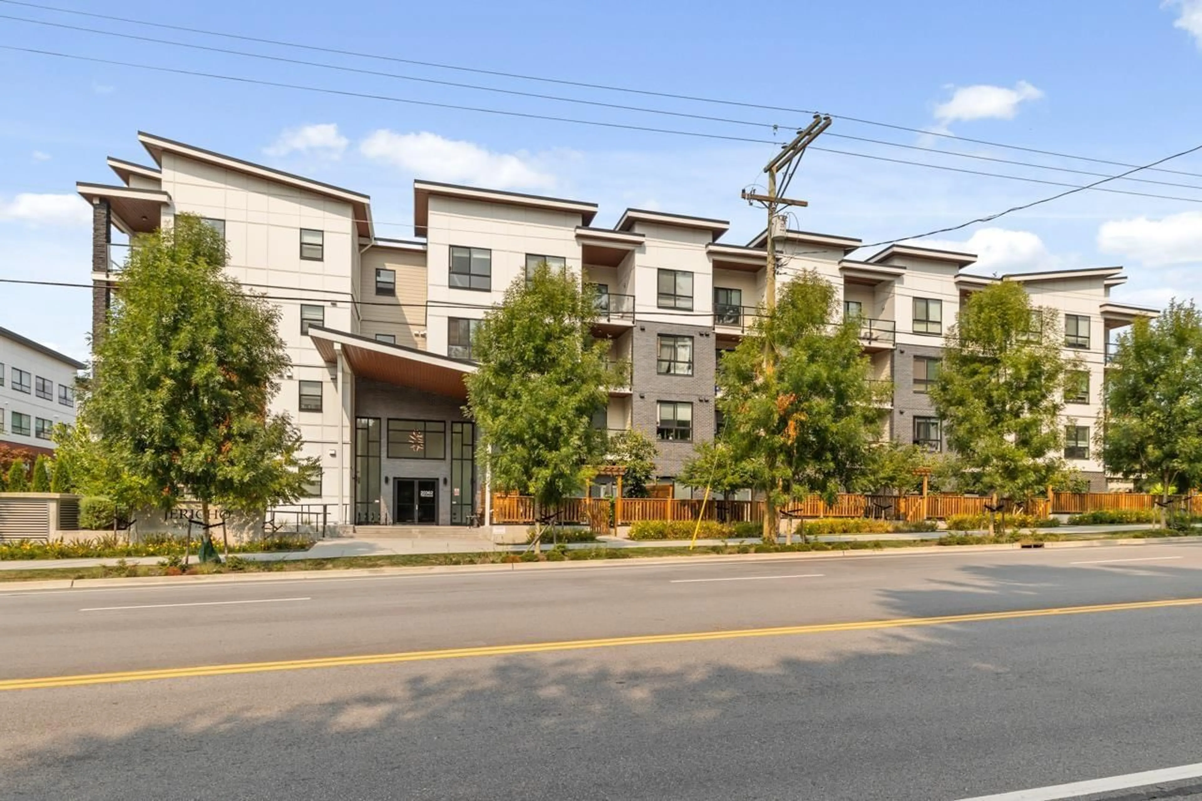 Patio, unknown for 104 - 20362 72B, Langley British Columbia V2Y5K4