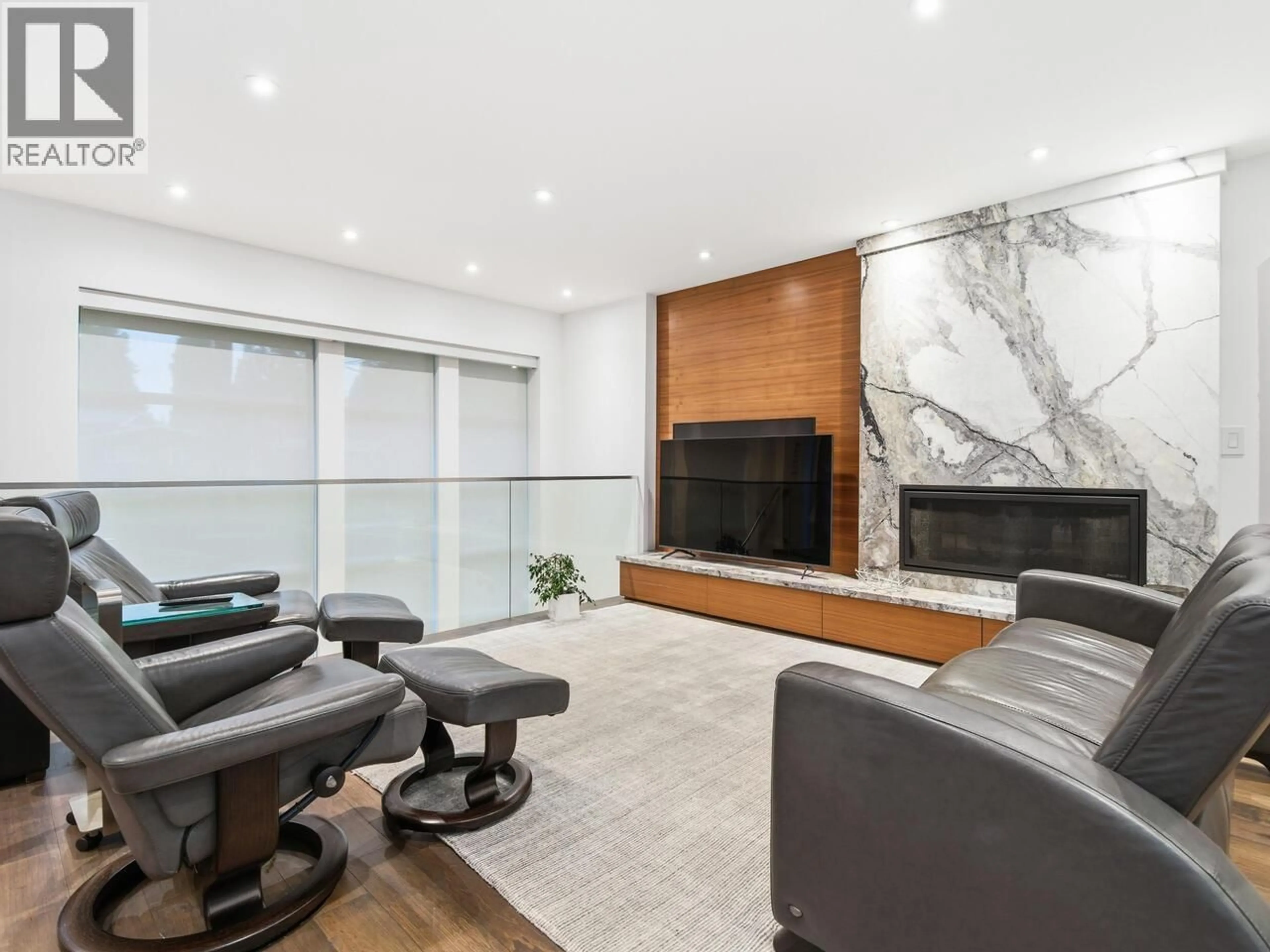 Unknown for 1381 CHINE CRESCENT, Coquitlam British Columbia V3J5X3