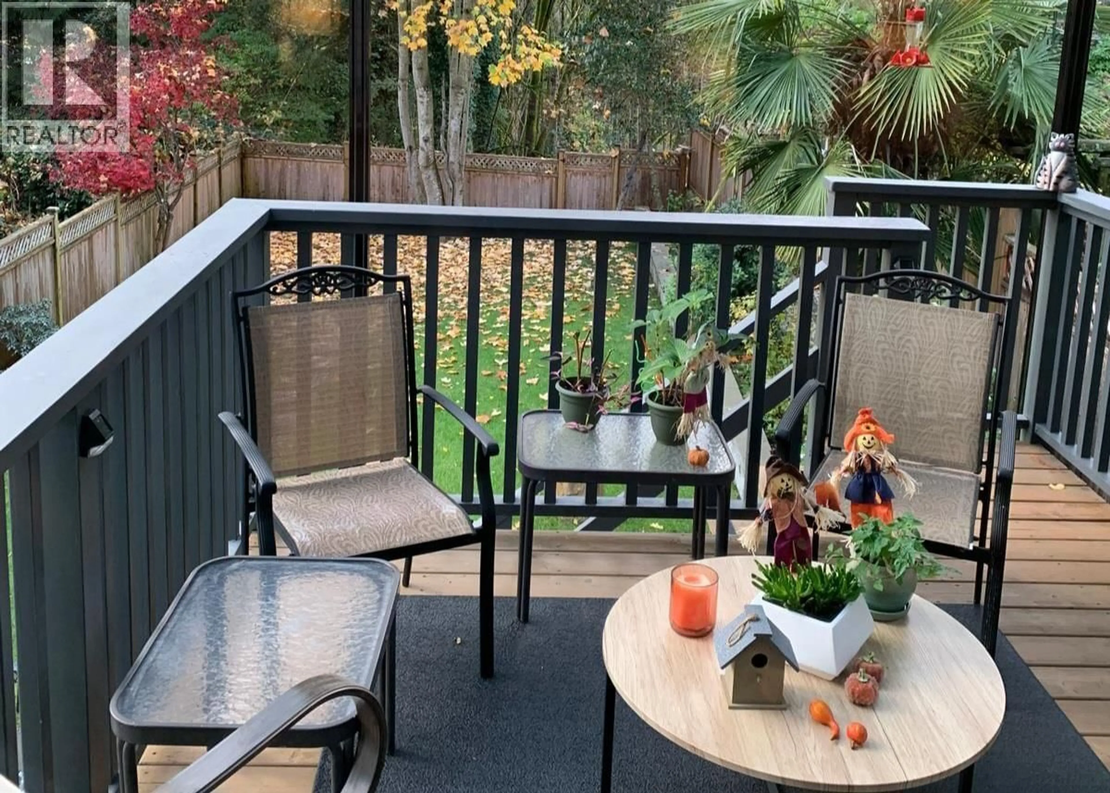 Patio, unknown for 1935 WESTVIEW DRIVE, North Vancouver British Columbia V7M3B1