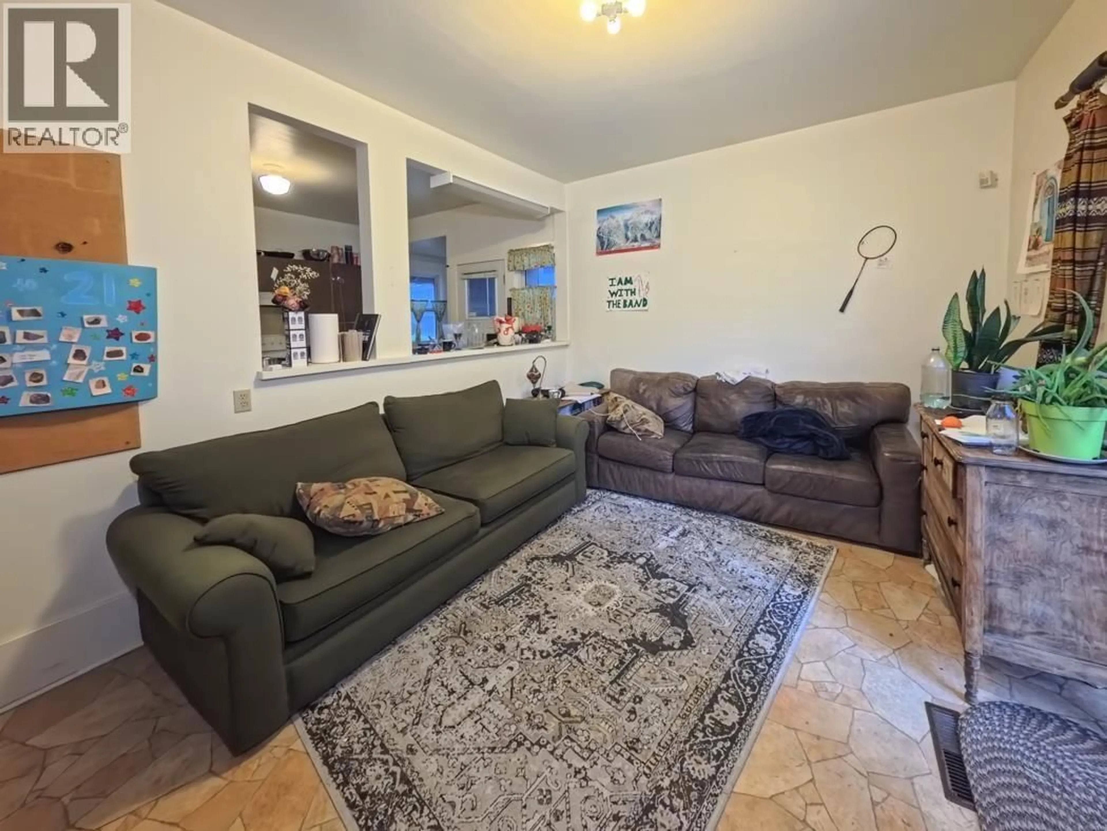 Living room with furniture, unknown for 5570 BALACLAVA STREET, Vancouver British Columbia V6N1L1