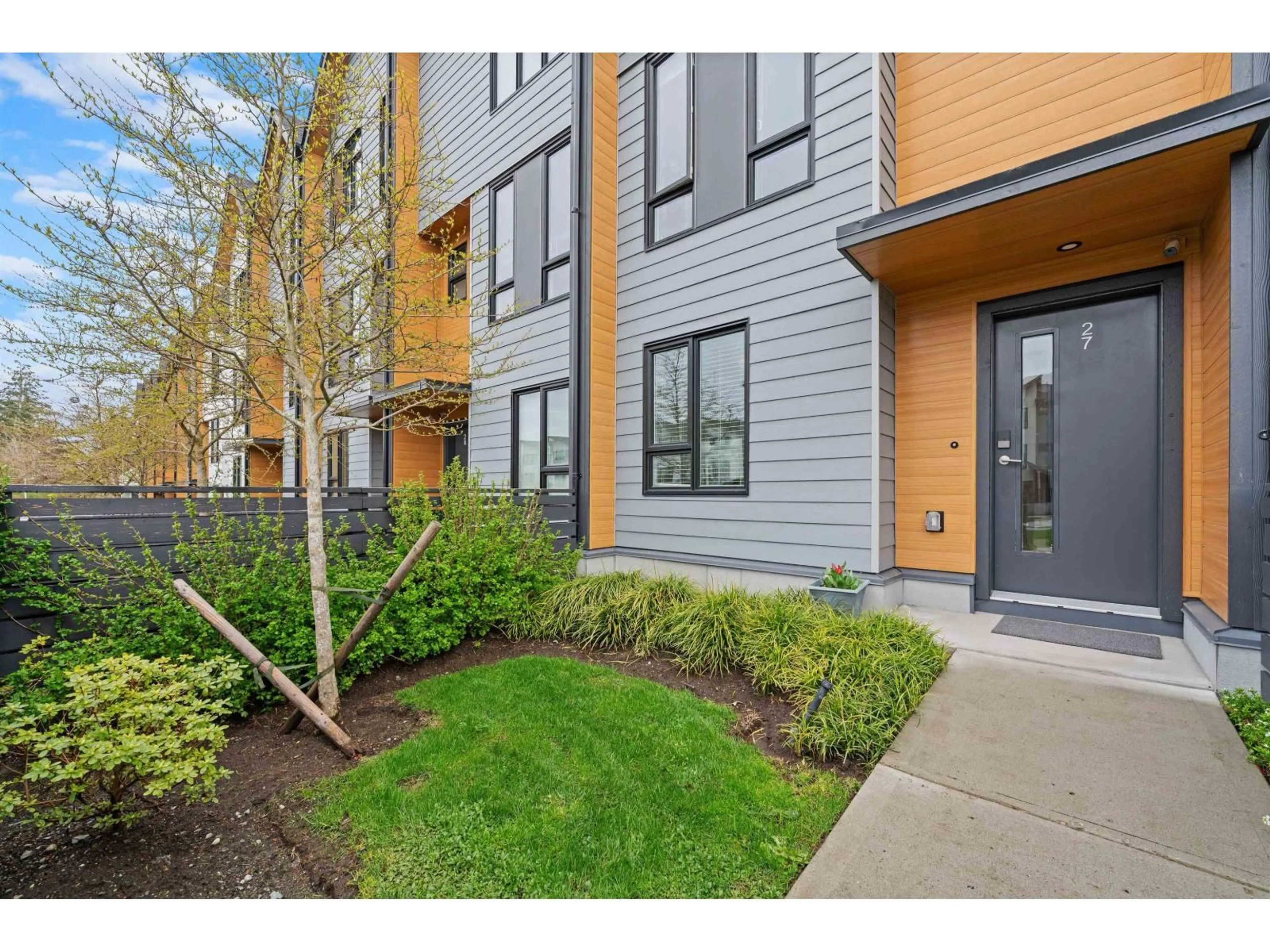 Unknown for 27 - 16685 25, Surrey British Columbia V3Z0Z4