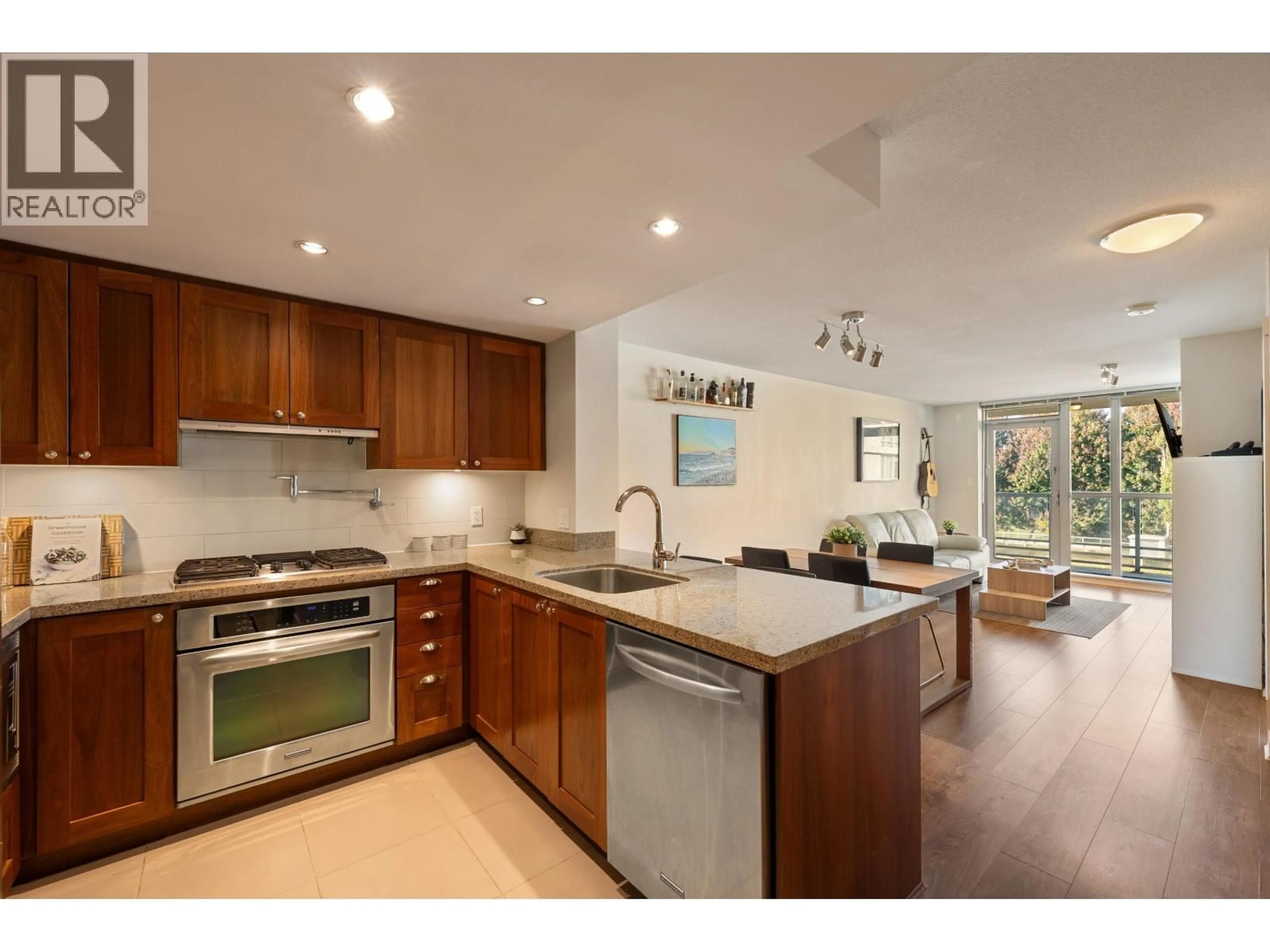 Open concept kitchen, ceramic/tile floor for 317 - 9737 HEMLOCK DRIVE, Richmond British Columbia V6Y0A9