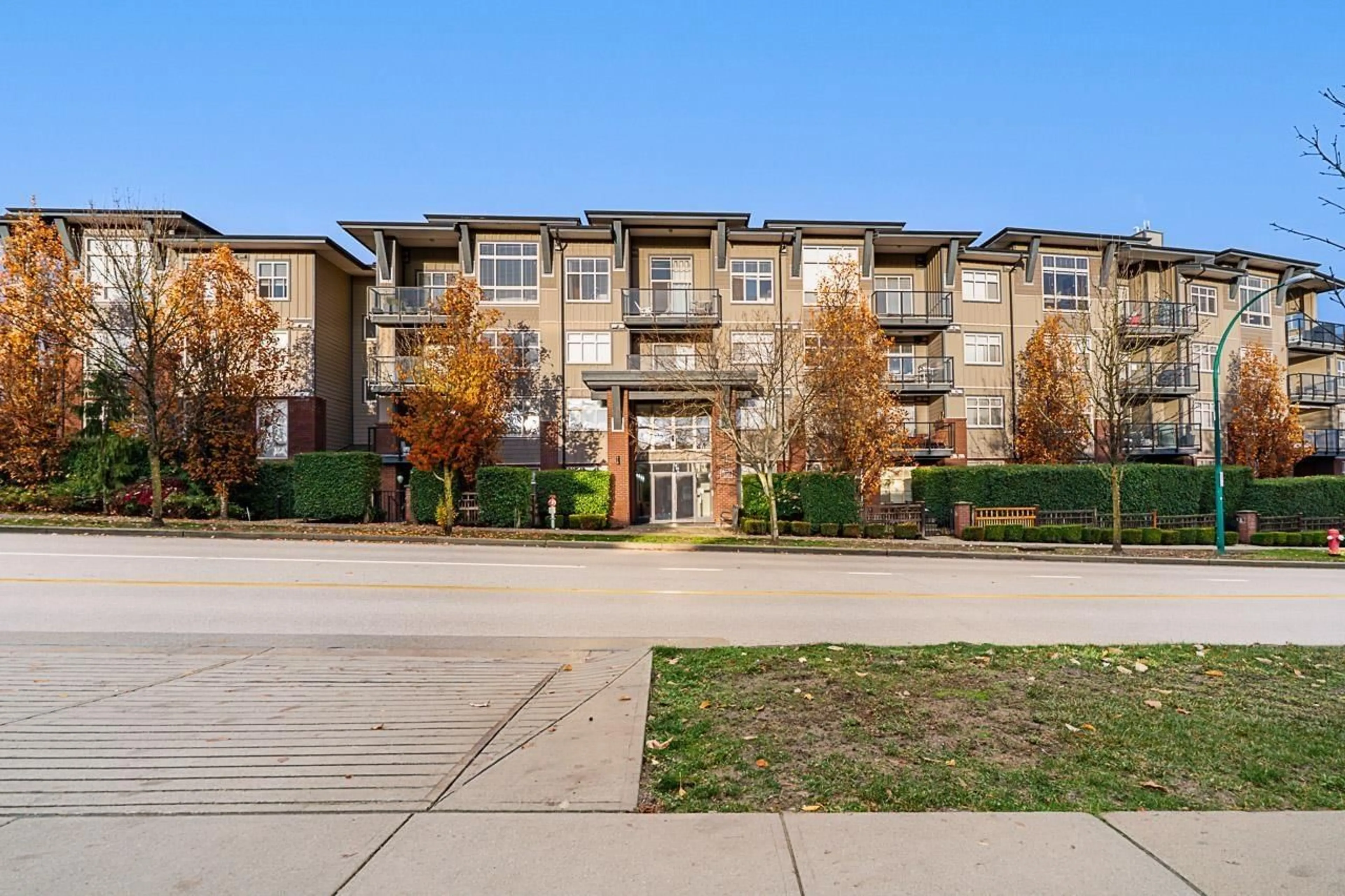 Unknown for 108 - 19201 66A, Surrey British Columbia V4N6N7