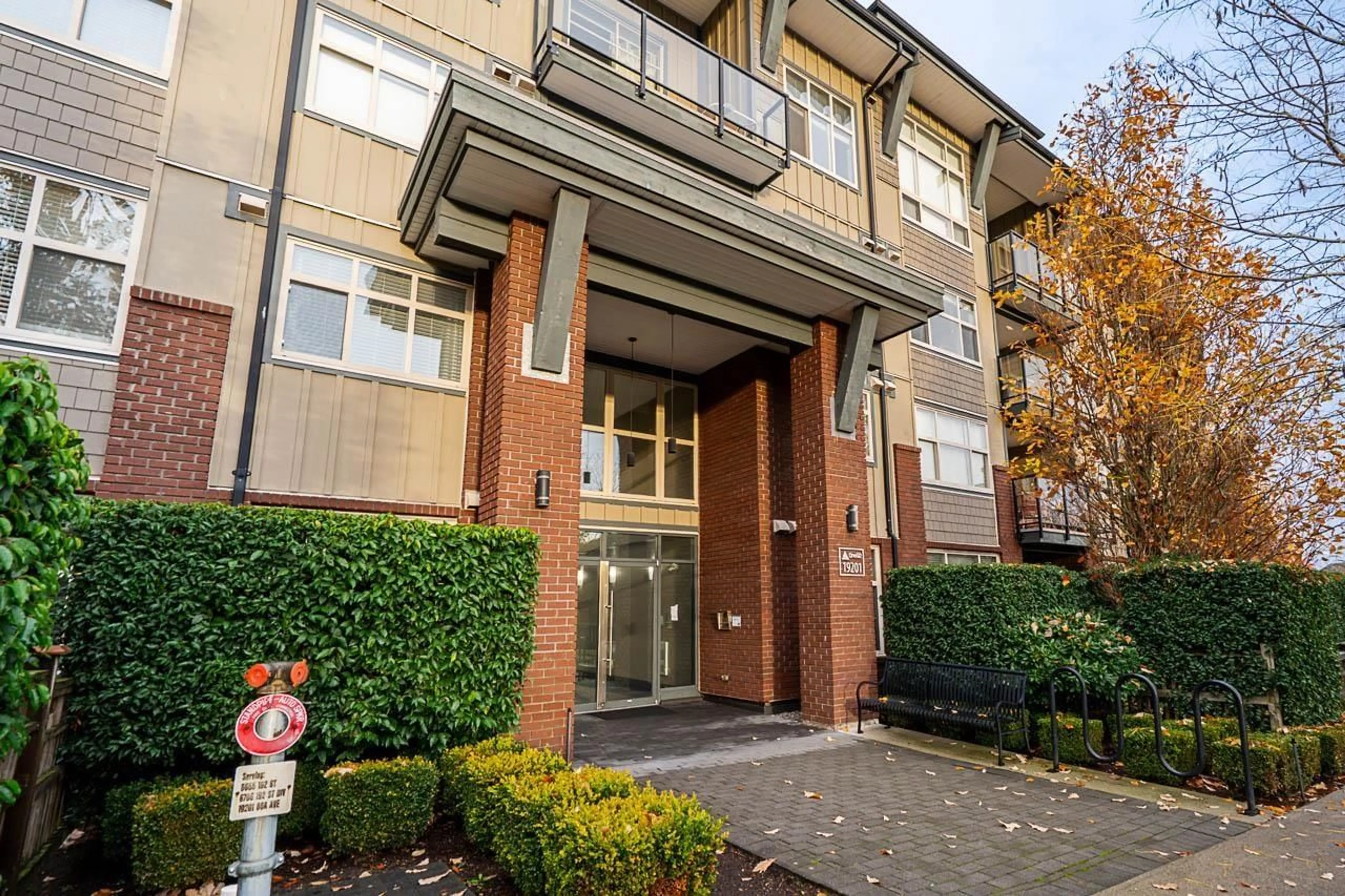 Unknown for 108 - 19201 66A, Surrey British Columbia V4N6N7