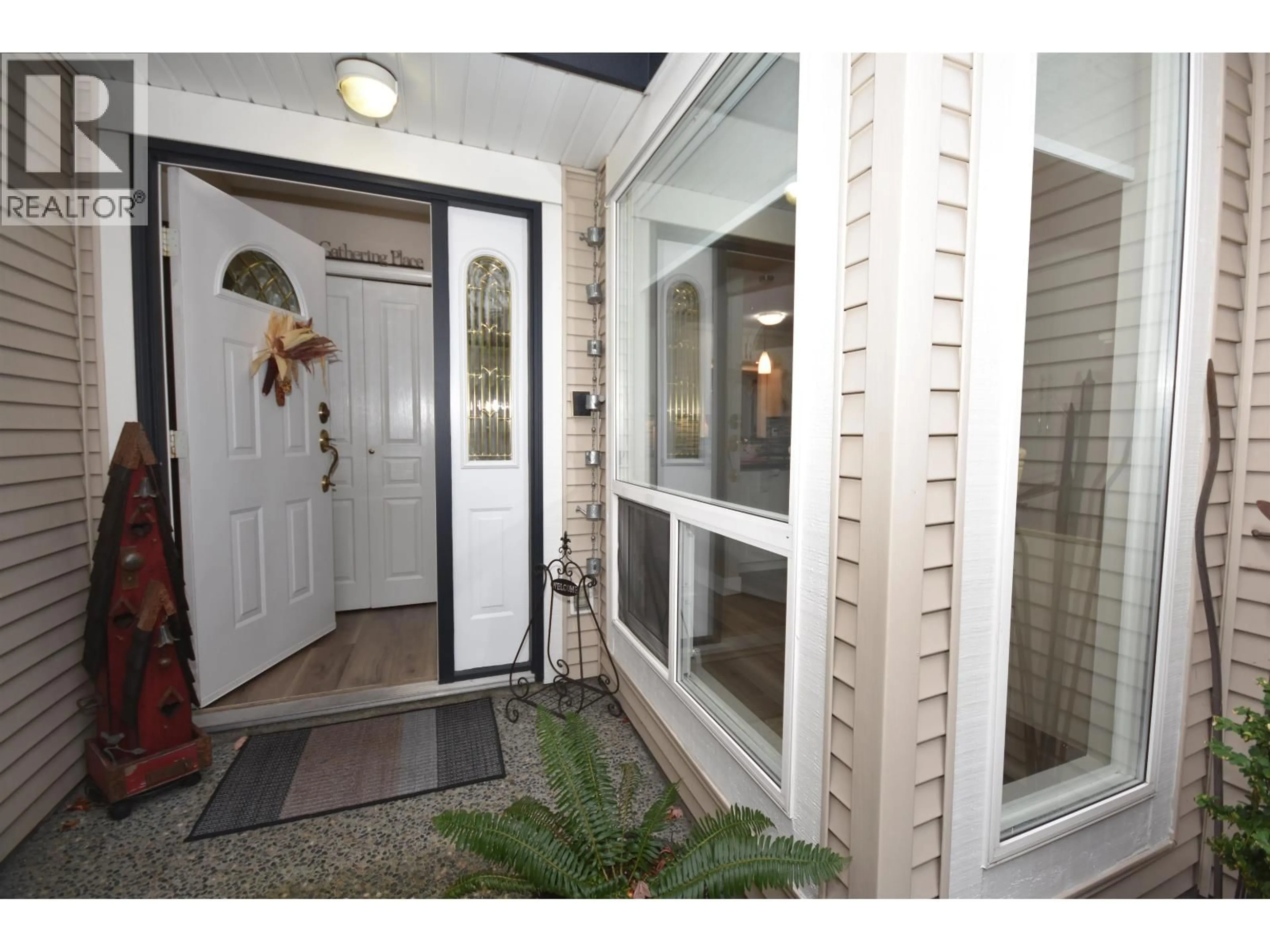 Indoor entryway for 11 - 4748 54A STREET, Delta British Columbia V4K3P1