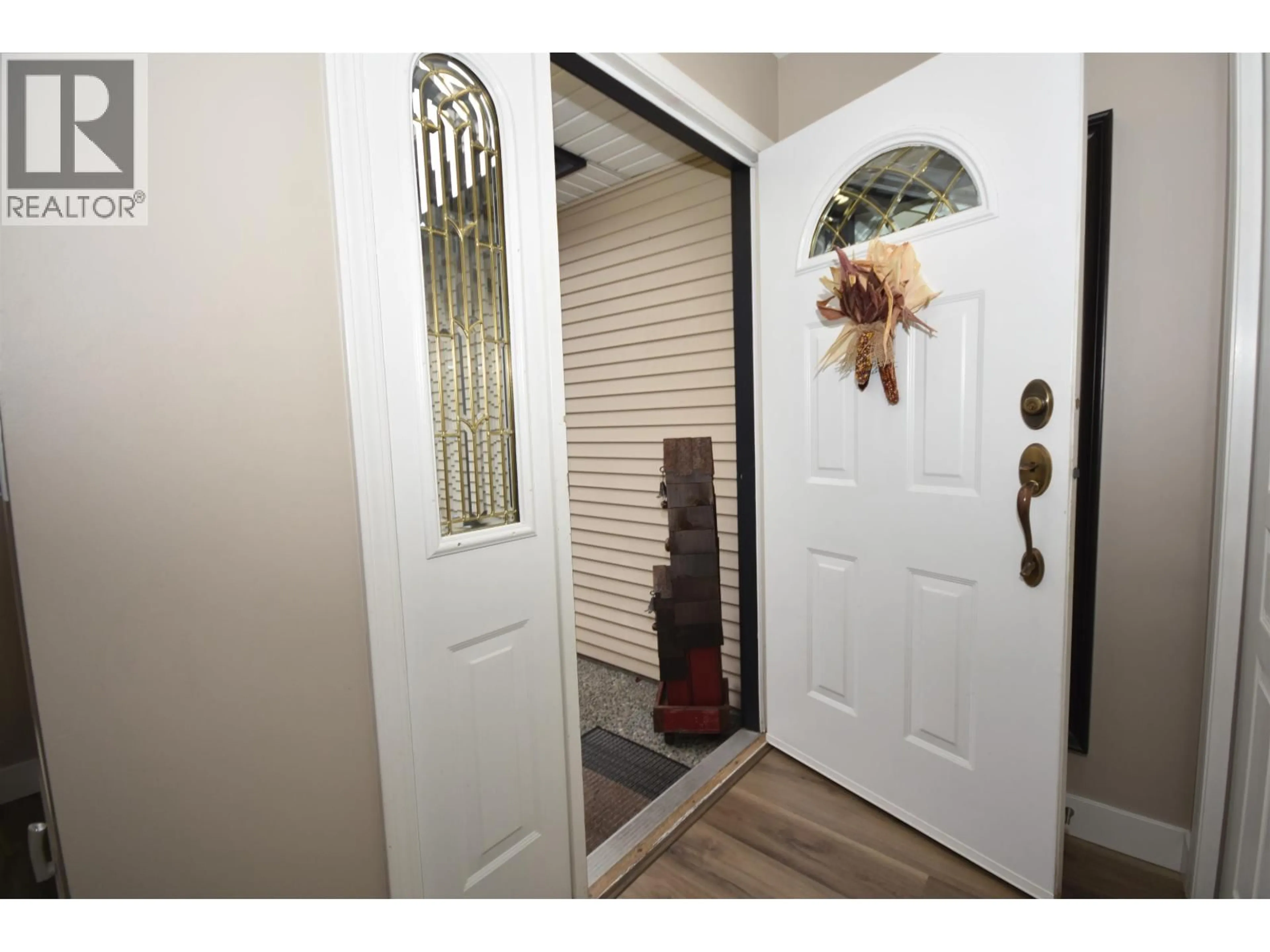 Indoor entryway for 11 - 4748 54A STREET, Delta British Columbia V4K3P1