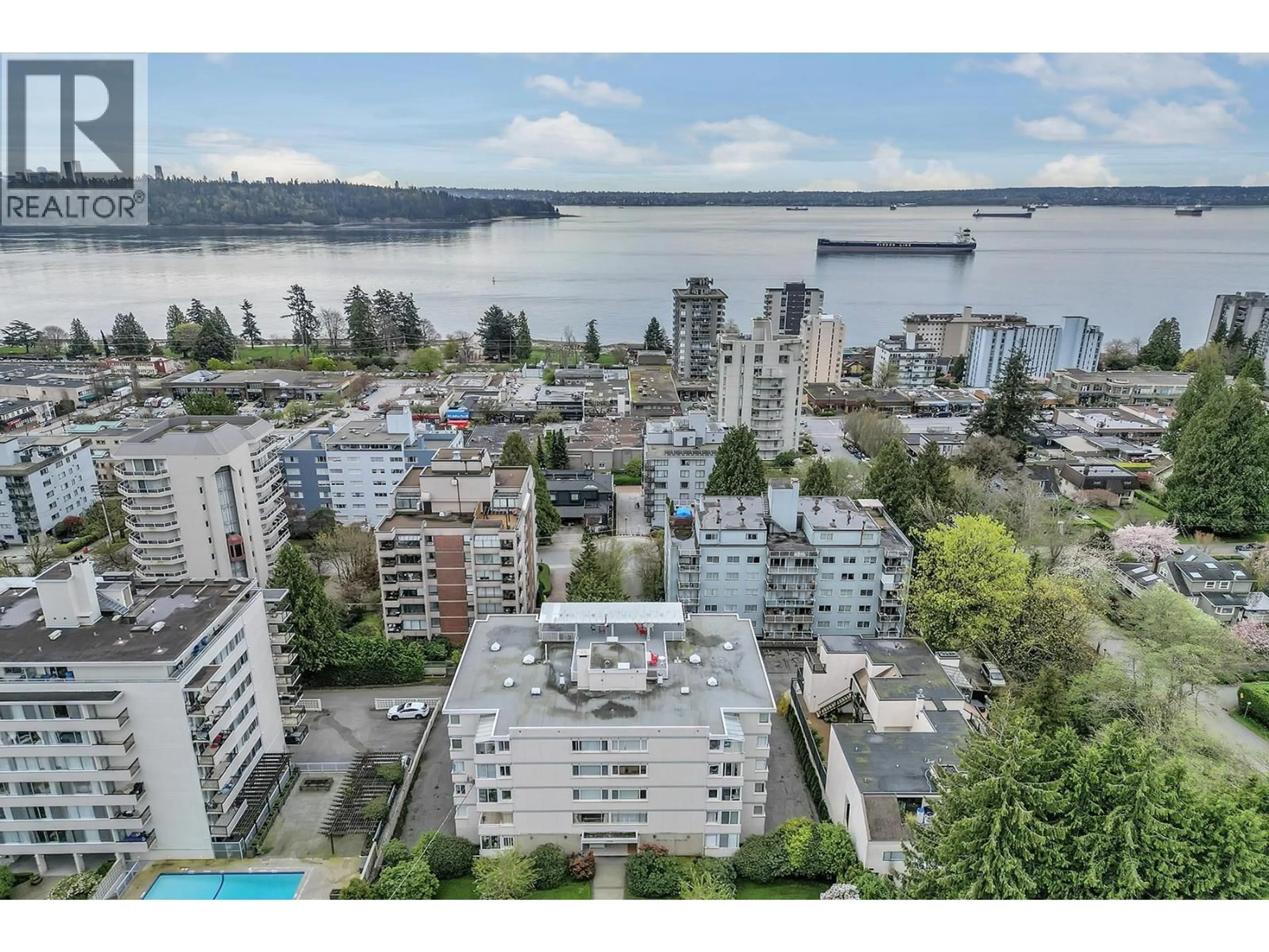 A pic from outside/outdoor area/front of a property/back of a property/a pic from drone, water/lake/river/ocean view for 101 - 1750 ESQUIMALT AVENUE, West Vancouver British Columbia V7V1R8
