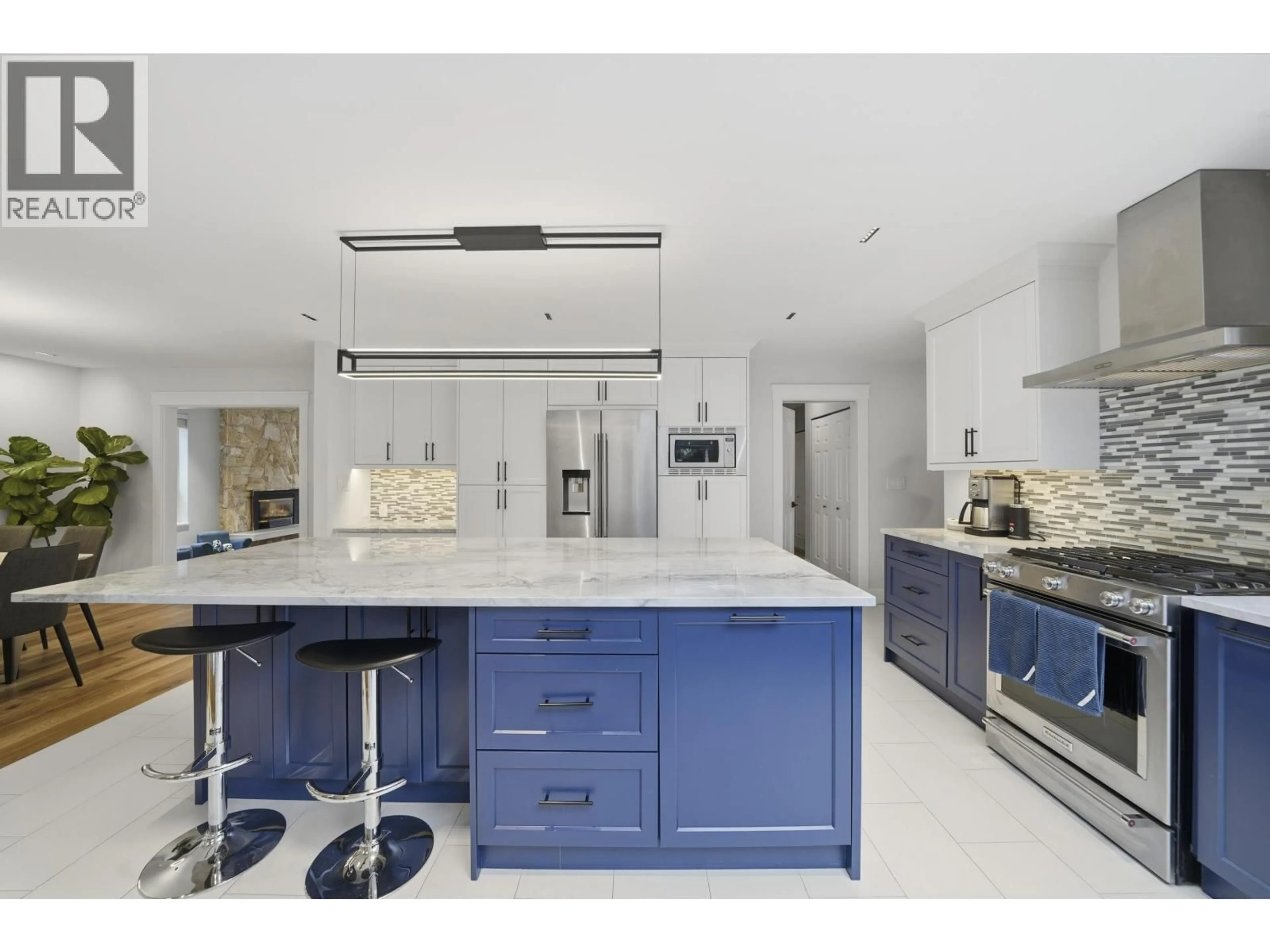 Contemporary kitchen, ceramic/tile floor for 2509 ASHURST AVENUE, Coquitlam British Columbia V3K5T5