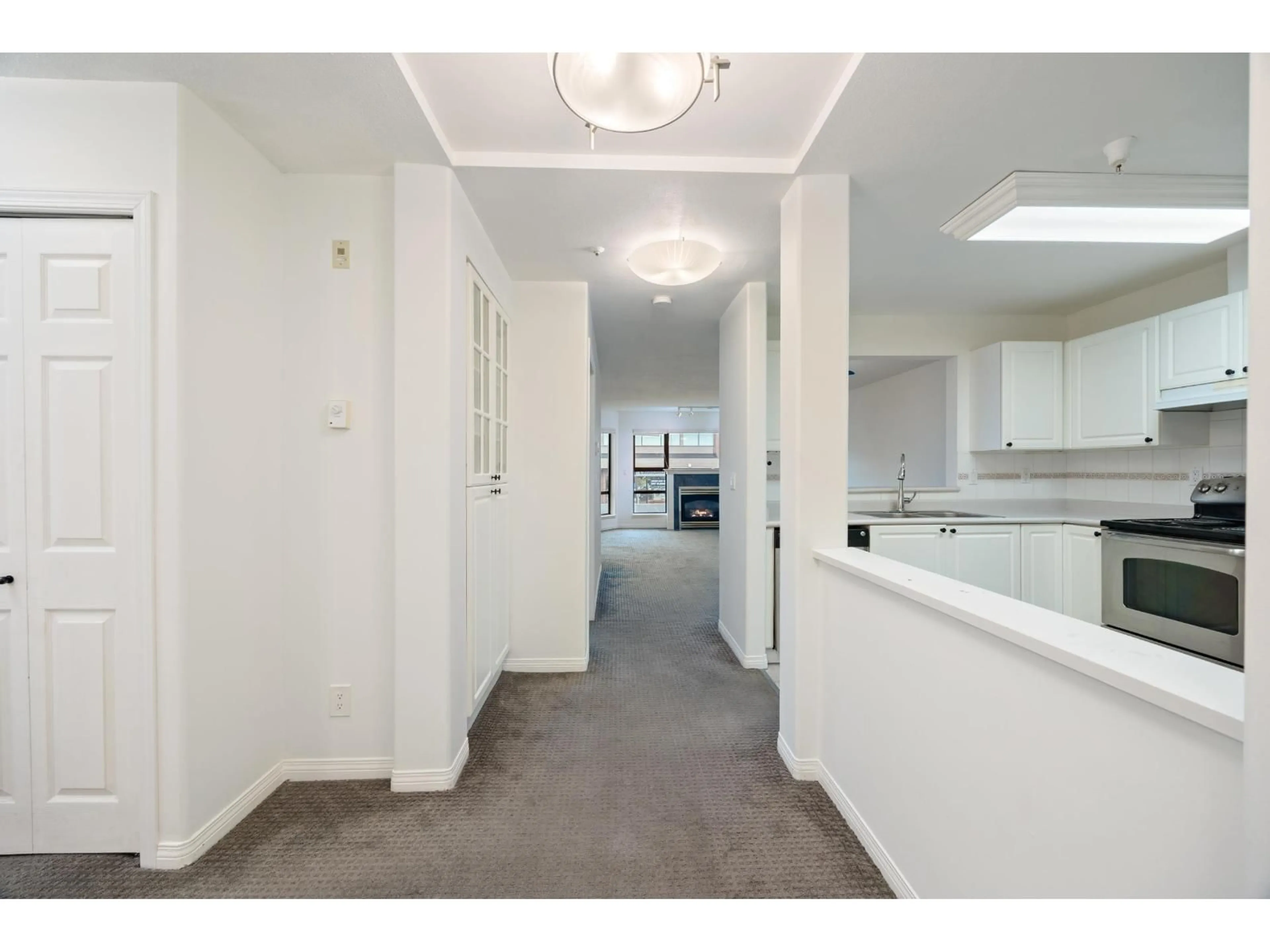 Unknown for 209 - 15241 18 AVENUE, Surrey British Columbia V4A1W9