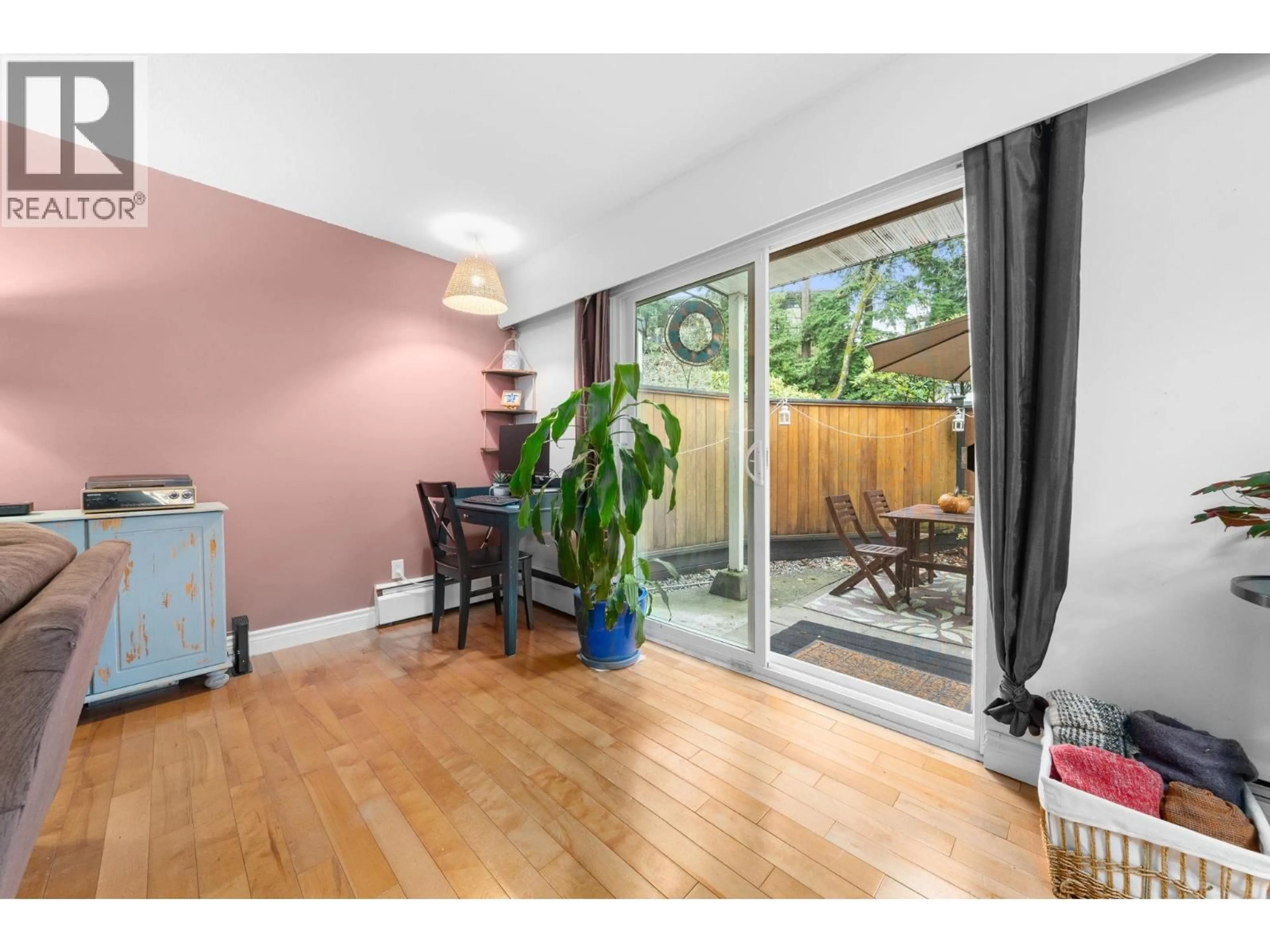A pic of a room for 75 - 1034 PREMIER STREET, North Vancouver British Columbia V7J2H2