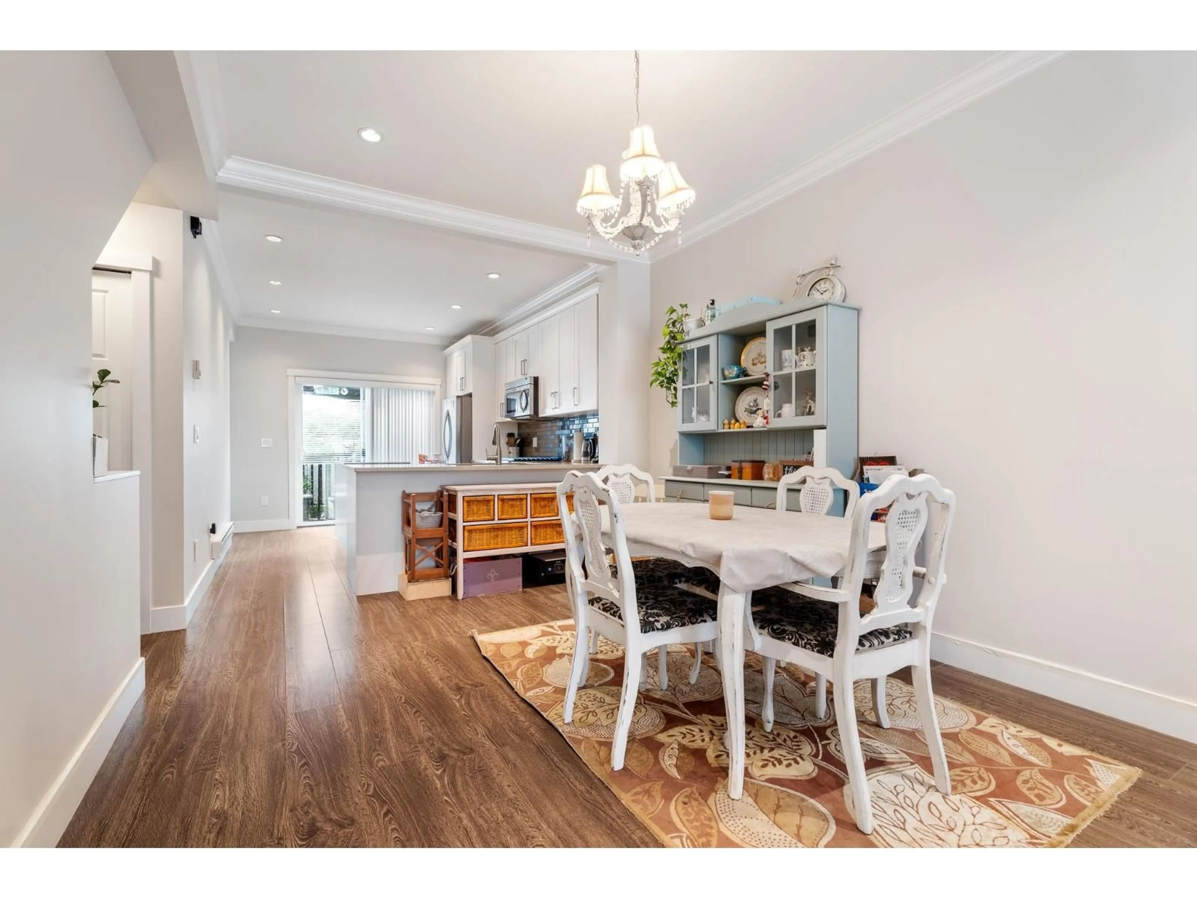 Dining room, wood/laminate floor for 37 - 6591 195A, Surrey British Columbia V4N6N5