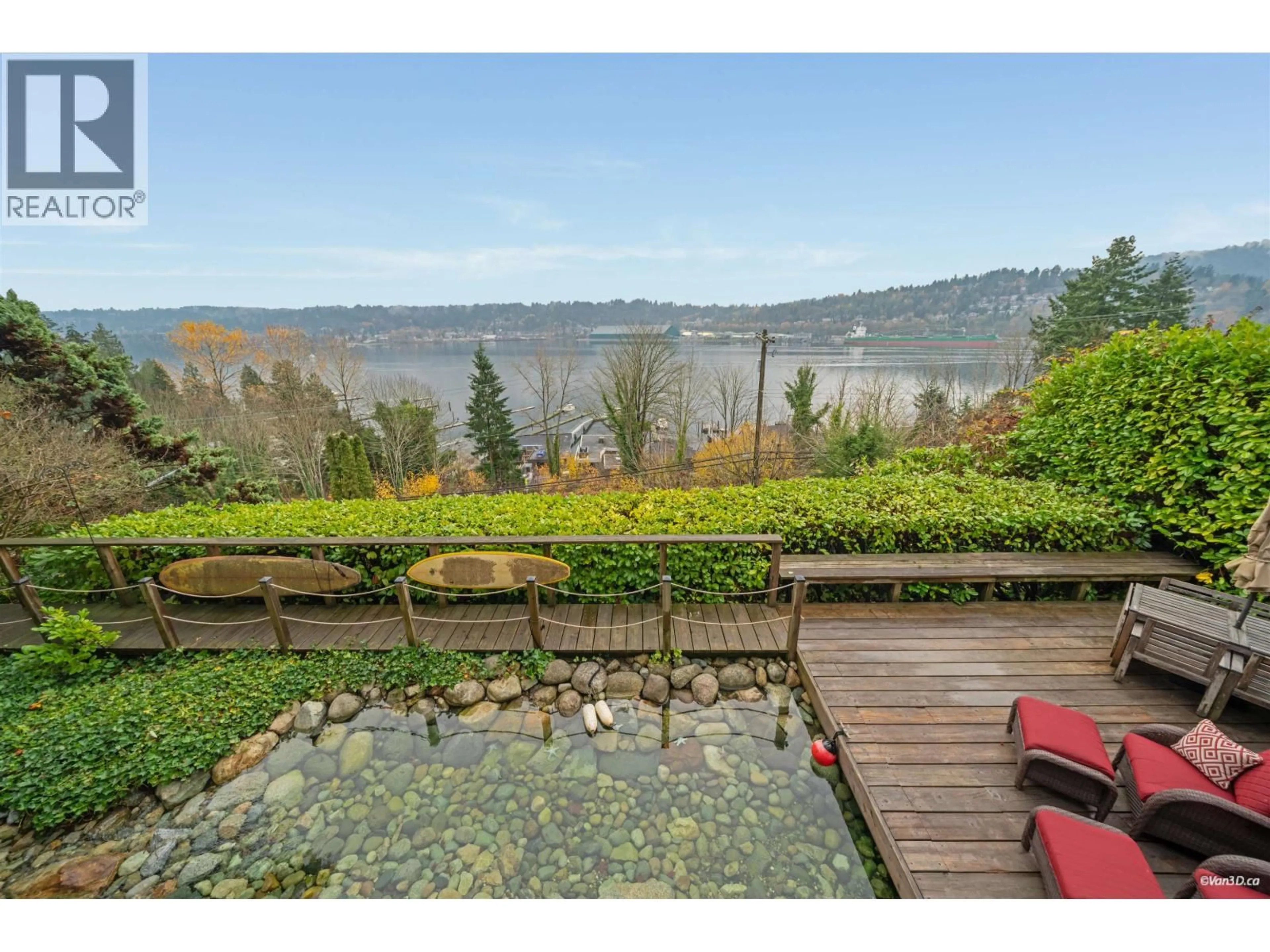 Patio, water/lake/river/ocean view for 920 BARBER STREET, Port Moody British Columbia V3H3V4