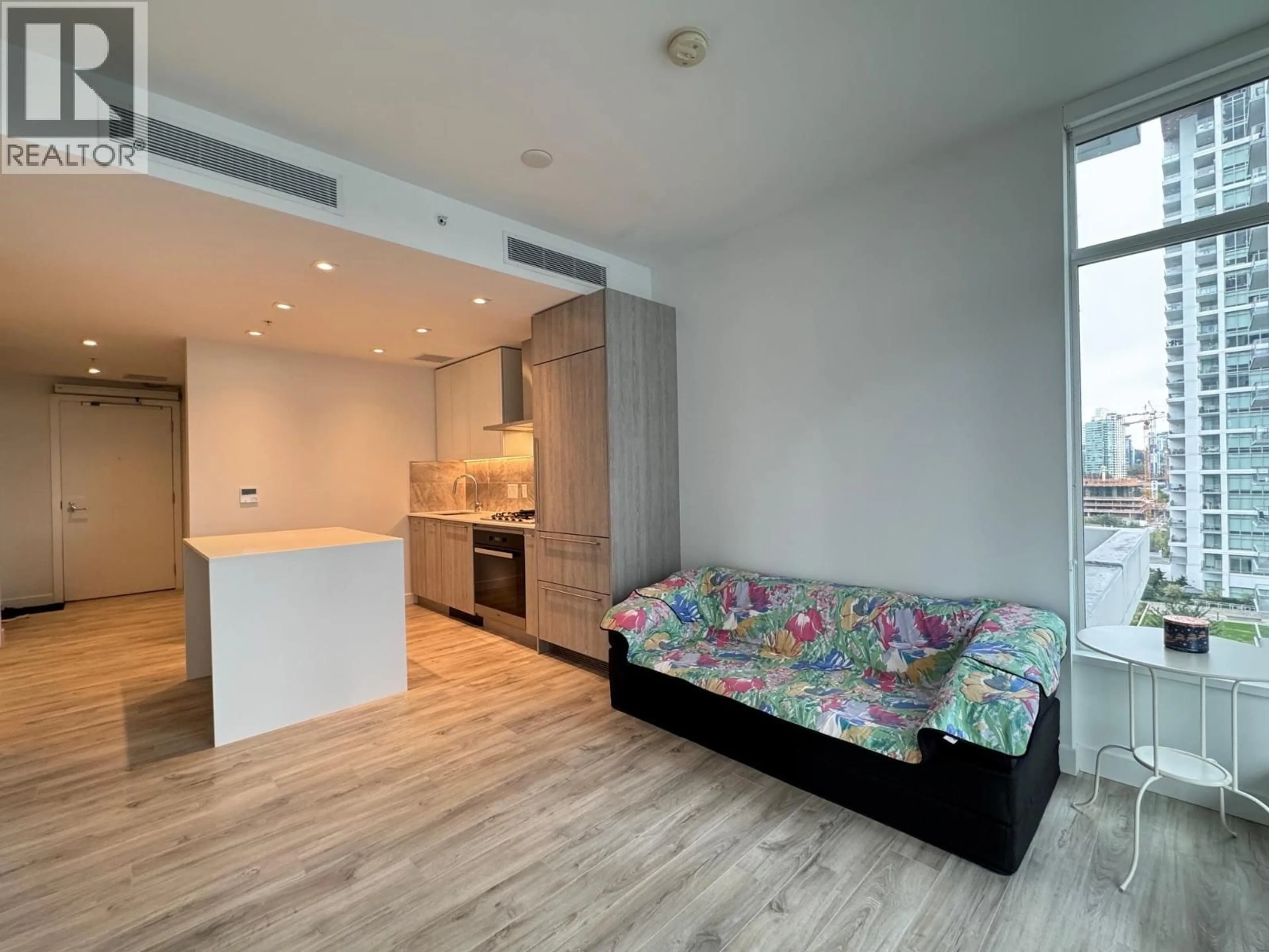 A pic of a room for 802 - 2288 ALPHA AVENUE, Burnaby British Columbia V5C0L9