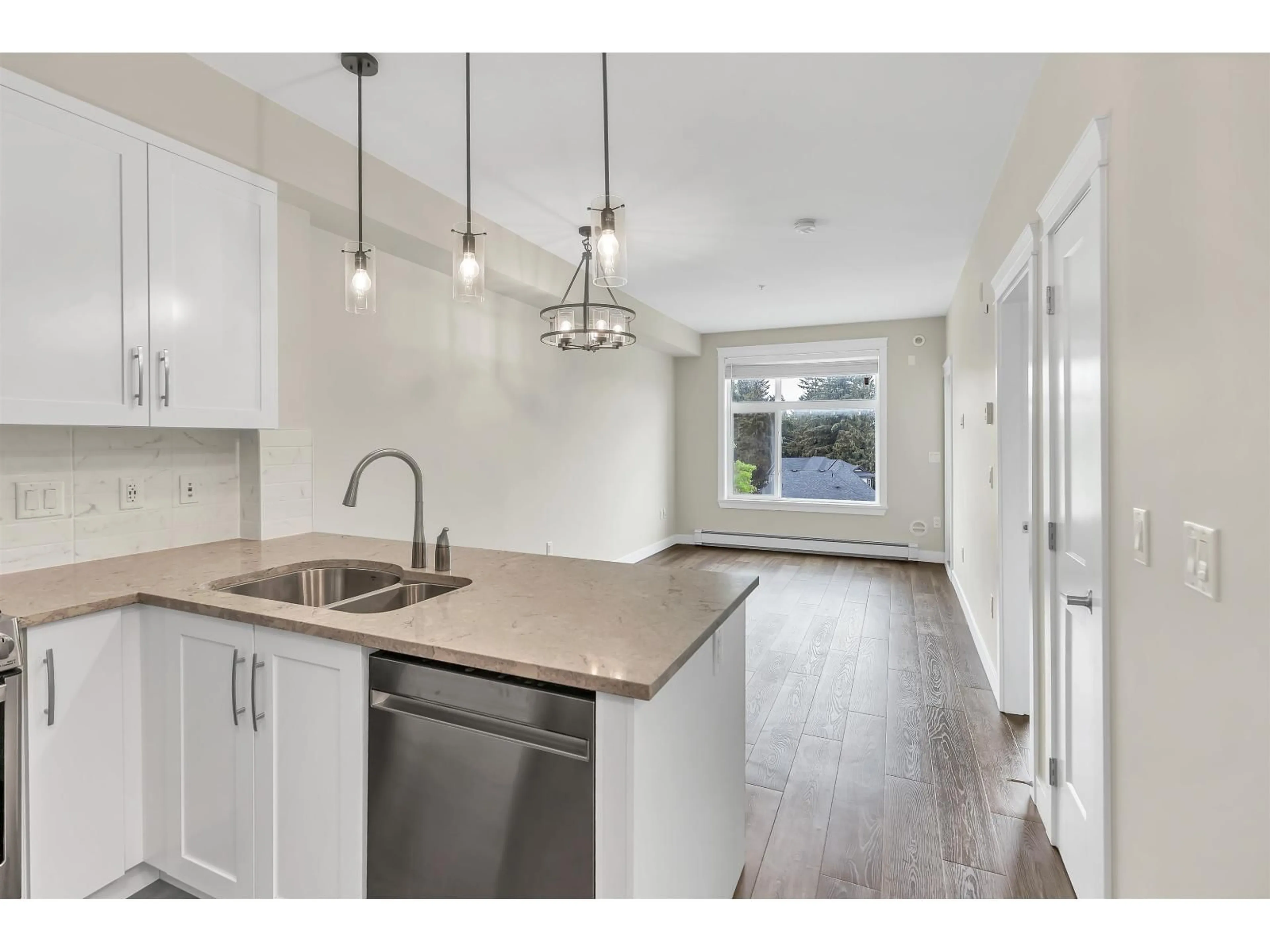 Open concept kitchen, unknown for 418 - 11077 RAVINE, Surrey British Columbia V3T0R7