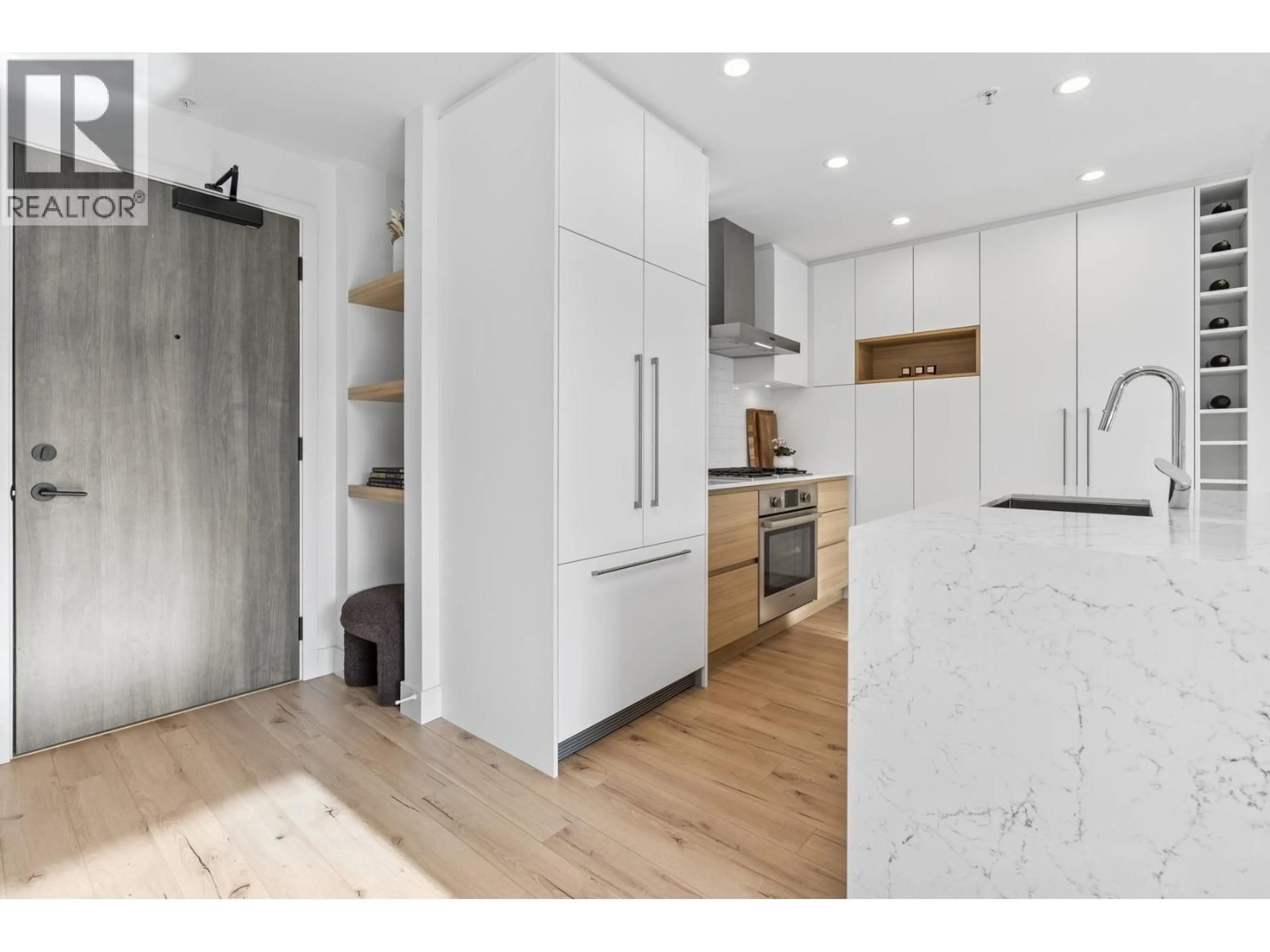 Open concept kitchen, unknown for 527 - 3131 MURRAY STREET, Port Moody British Columbia V3H0L9