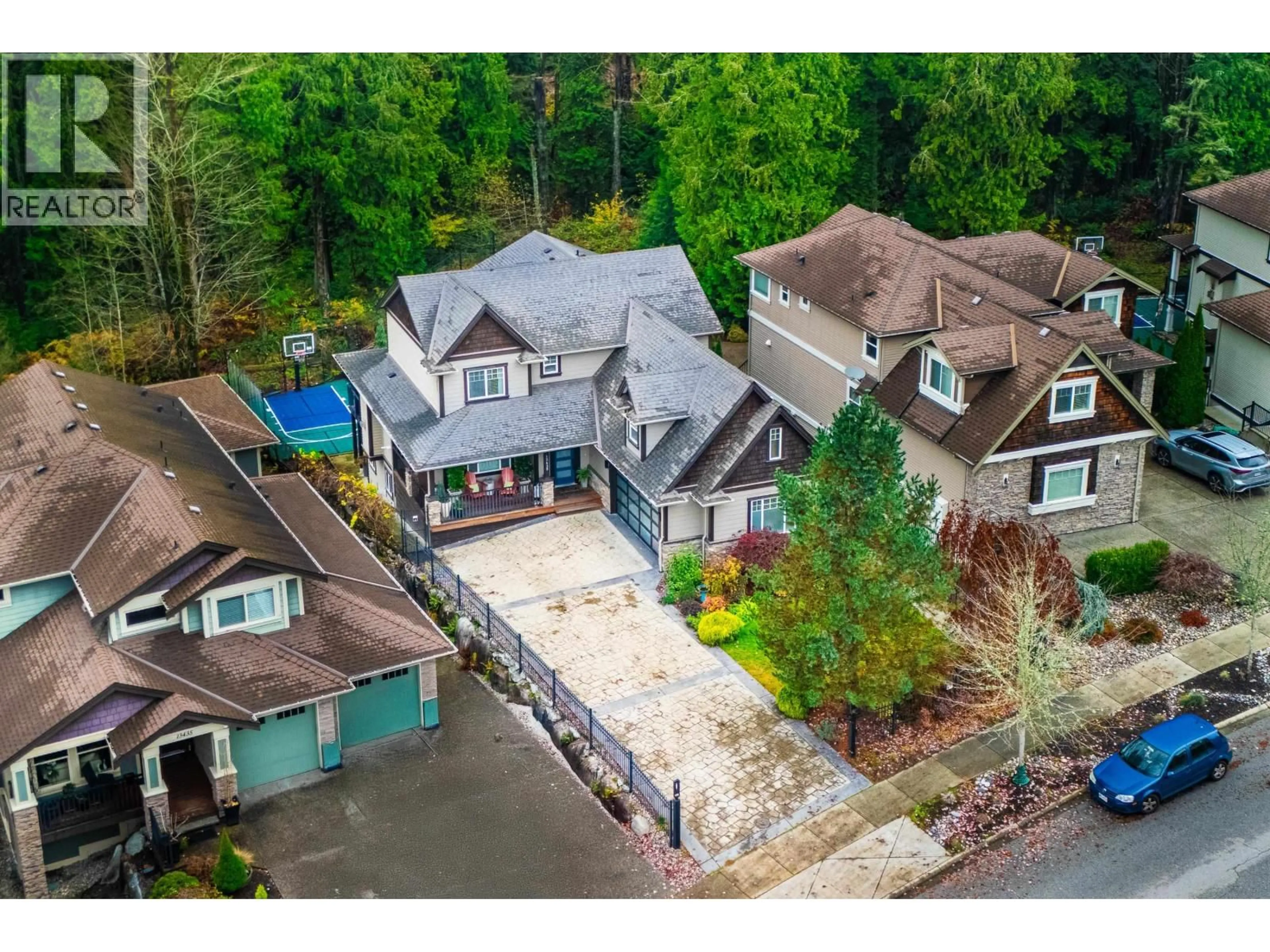 A pic from outside/outdoor area/front of a property/back of a property/a pic from drone, street for 13439 235 STREET, Maple Ridge British Columbia V4R2W3