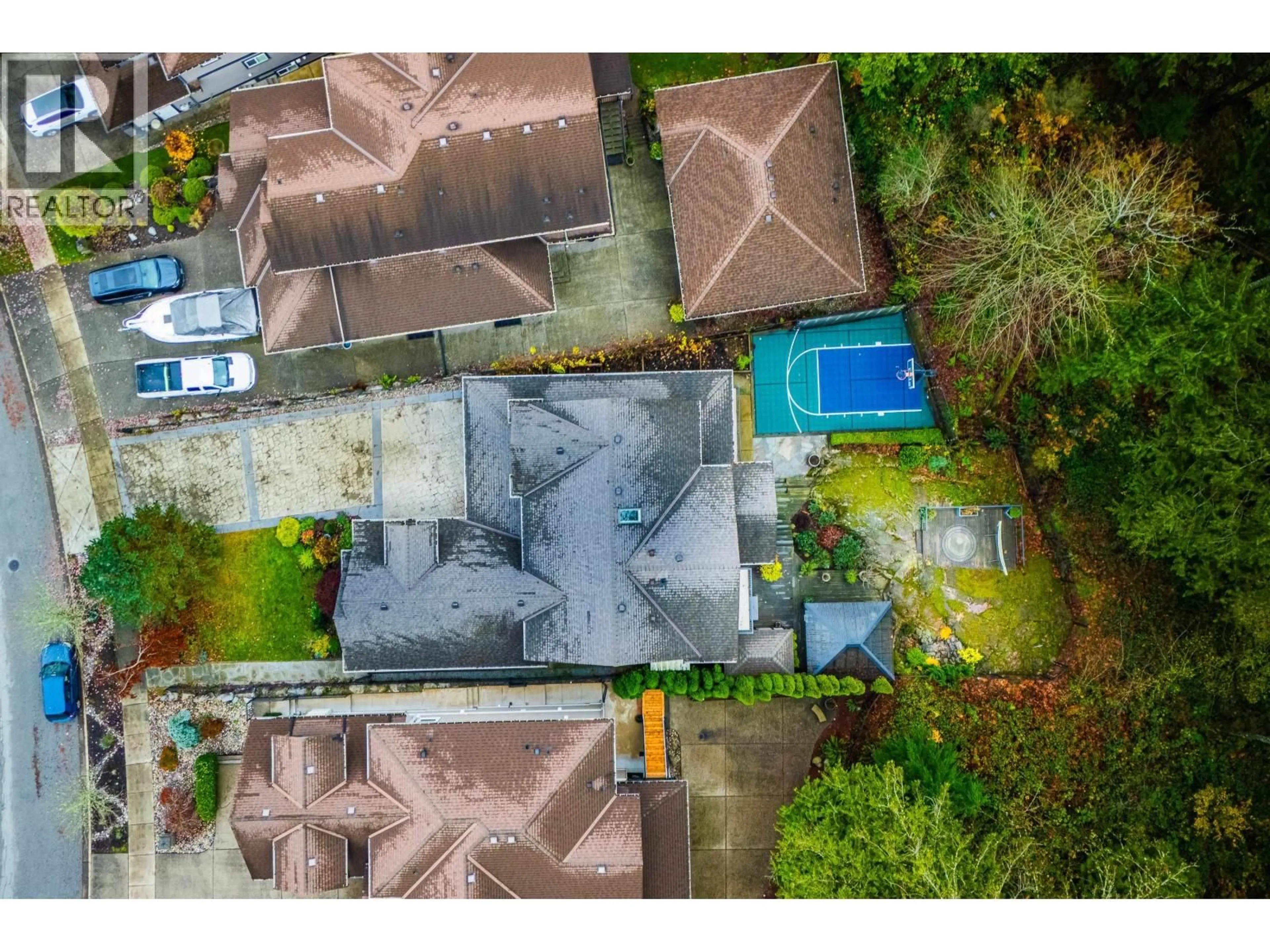 A pic from outside/outdoor area/front of a property/back of a property/a pic from drone, street for 13439 235 STREET, Maple Ridge British Columbia V4R2W3