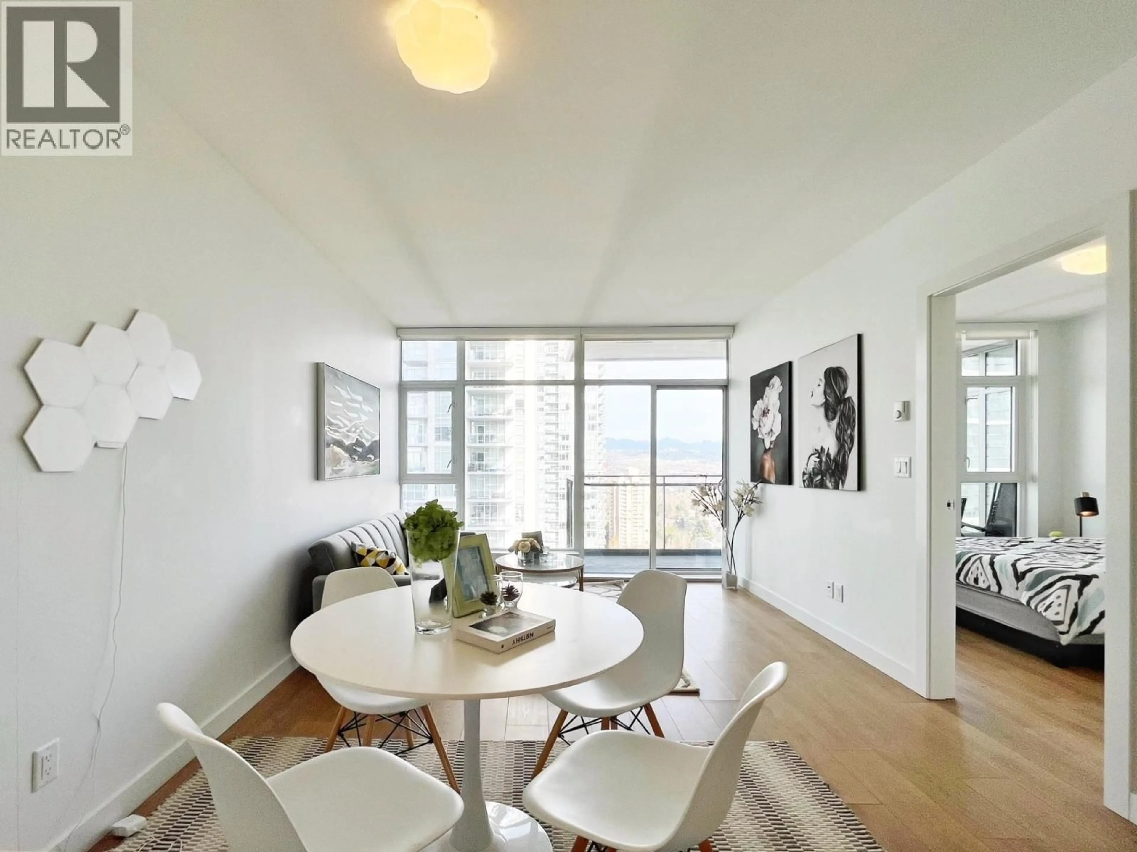 A pic of a room for 2308 - 6098 STATION STREET, Burnaby British Columbia V5H0H4