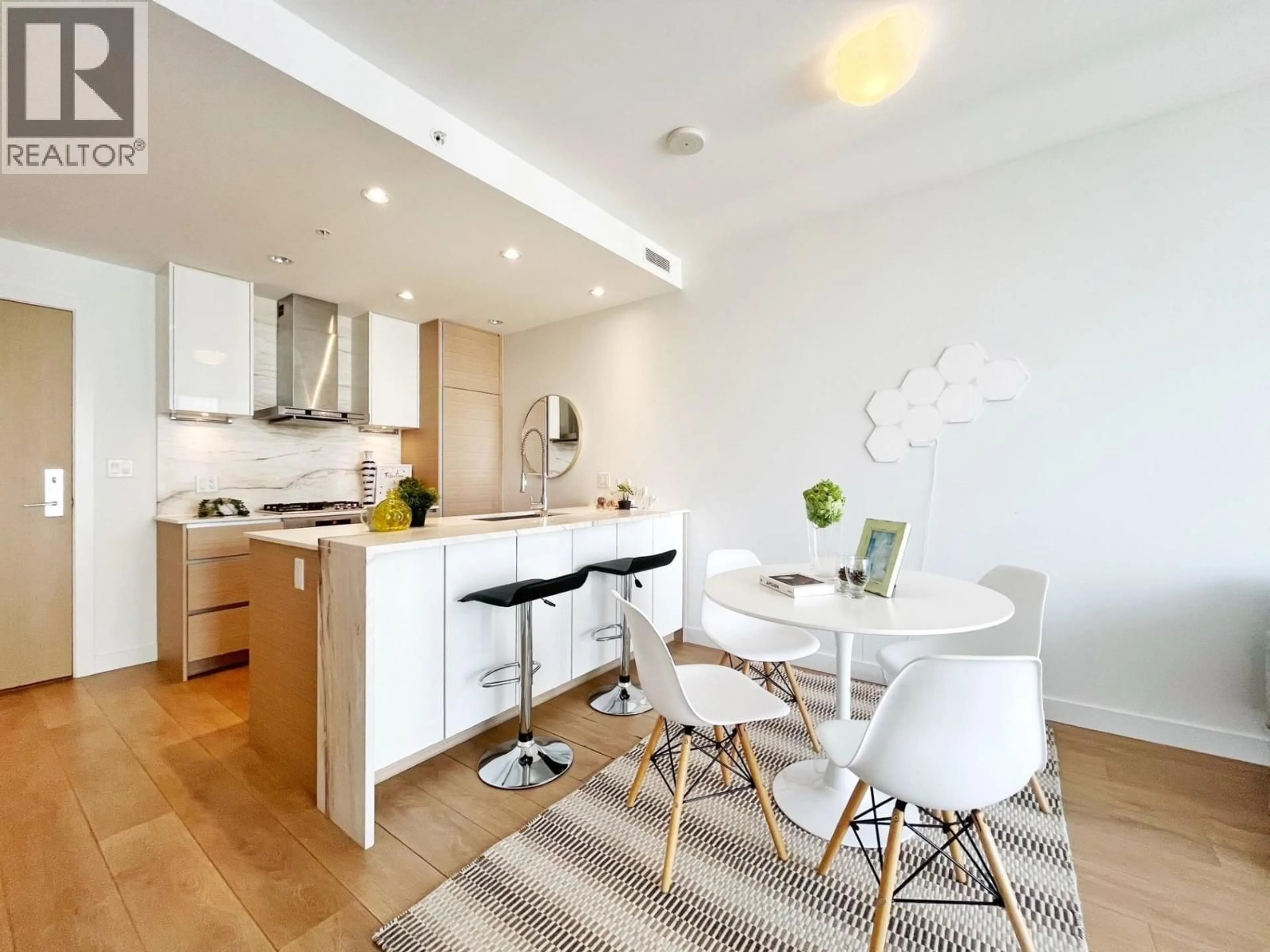 Open concept kitchen, unknown for 2308 - 6098 STATION STREET, Burnaby British Columbia V5H0H4