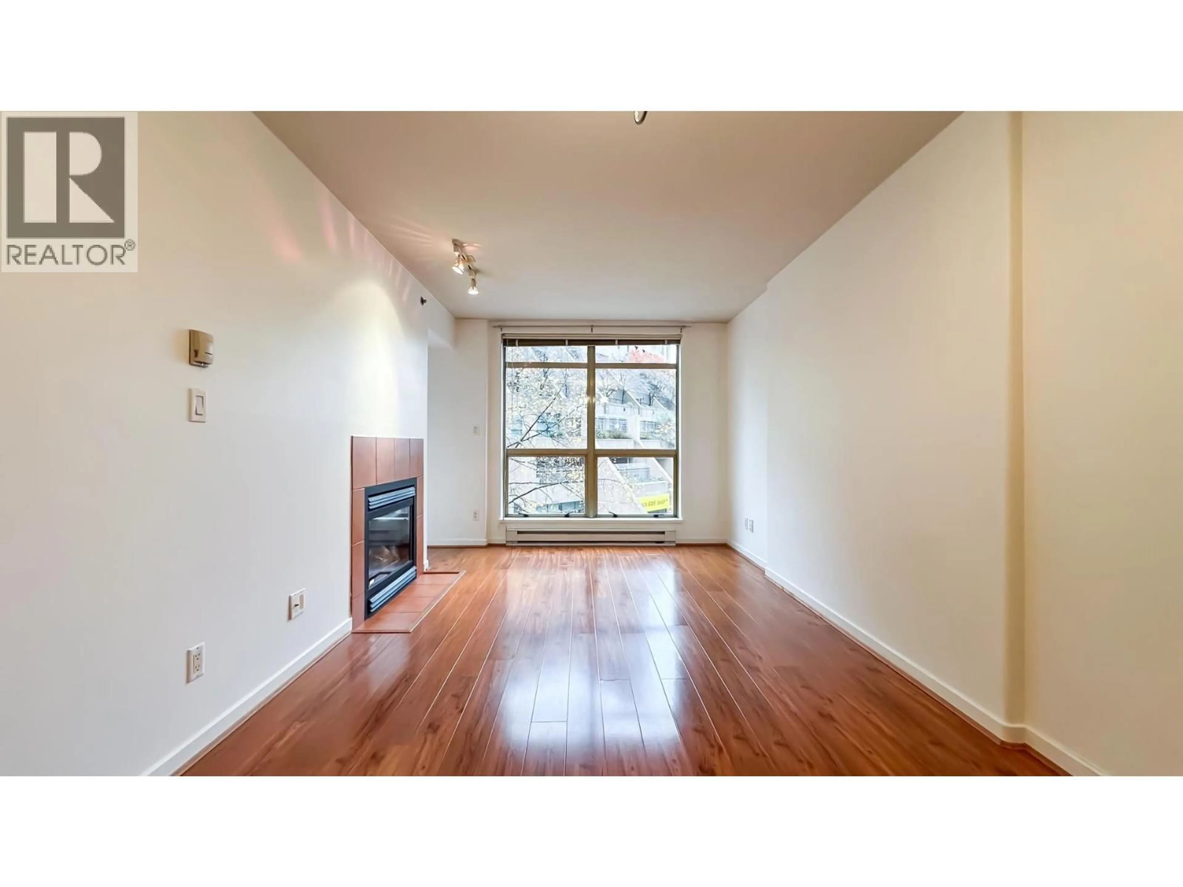 A pic of a room for 511 - 819 HAMILTON STREET, Vancouver British Columbia V6B6M2